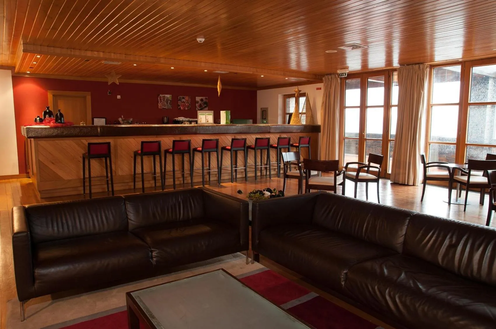 Lounge or bar in INATEL Piodao