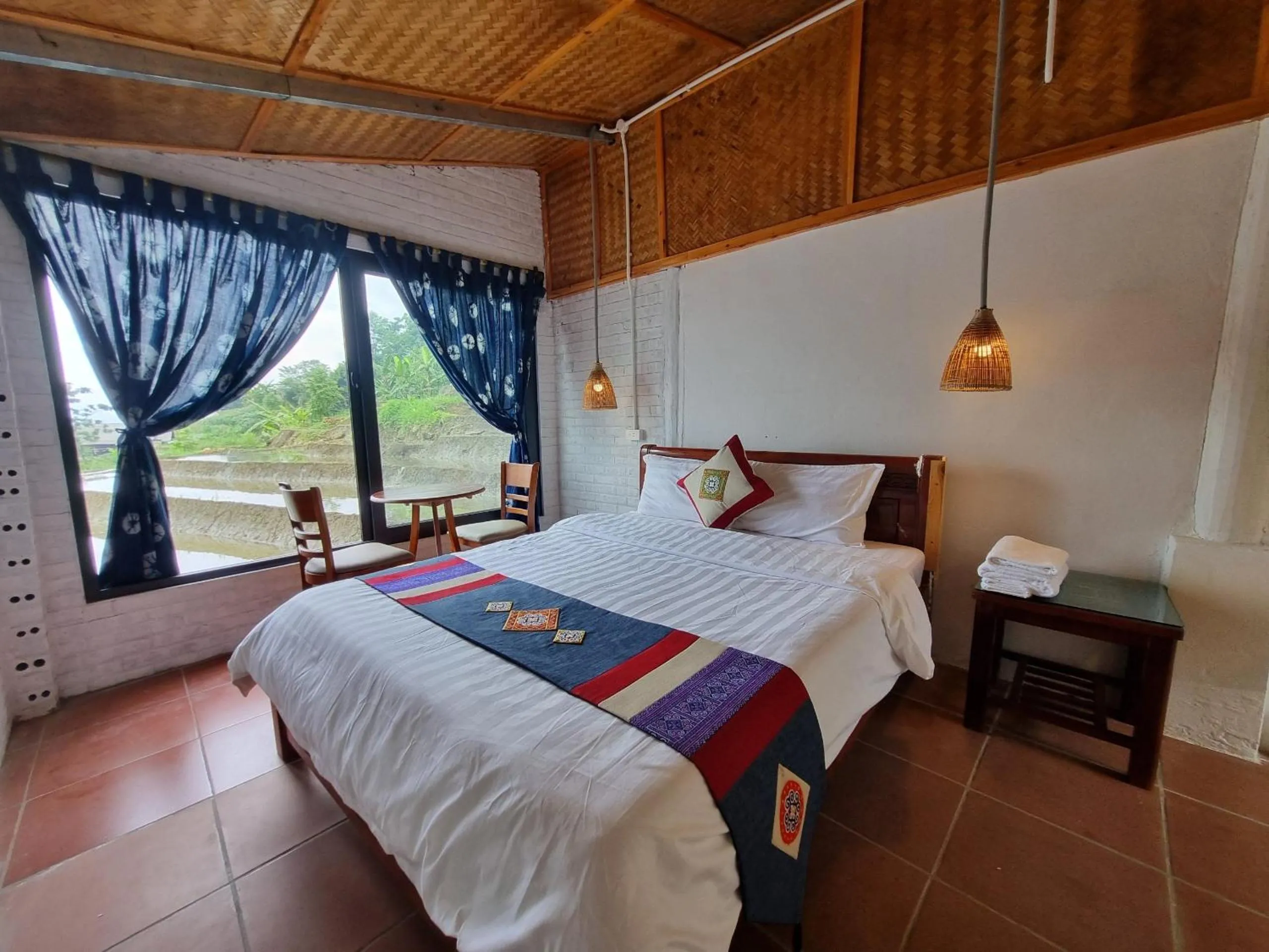 Bed in Tavan Chopai Homestay