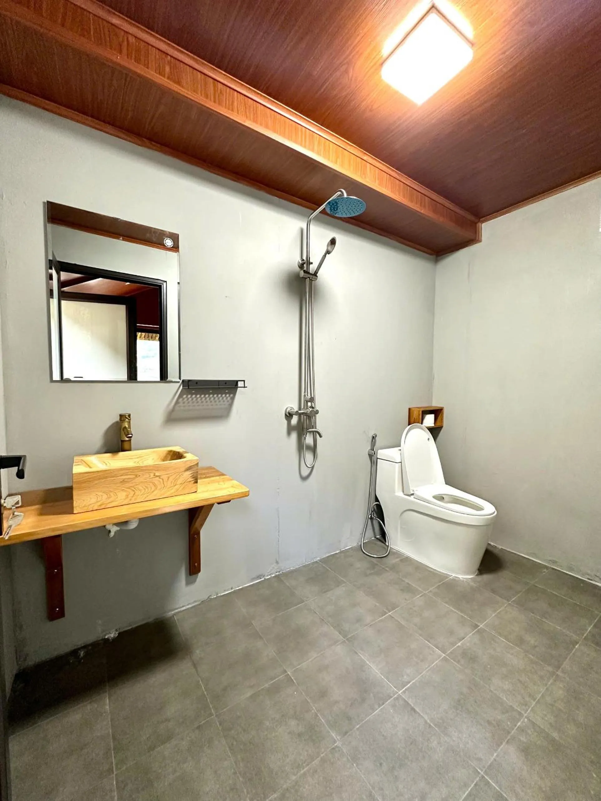 Tavan Chopai Homestay