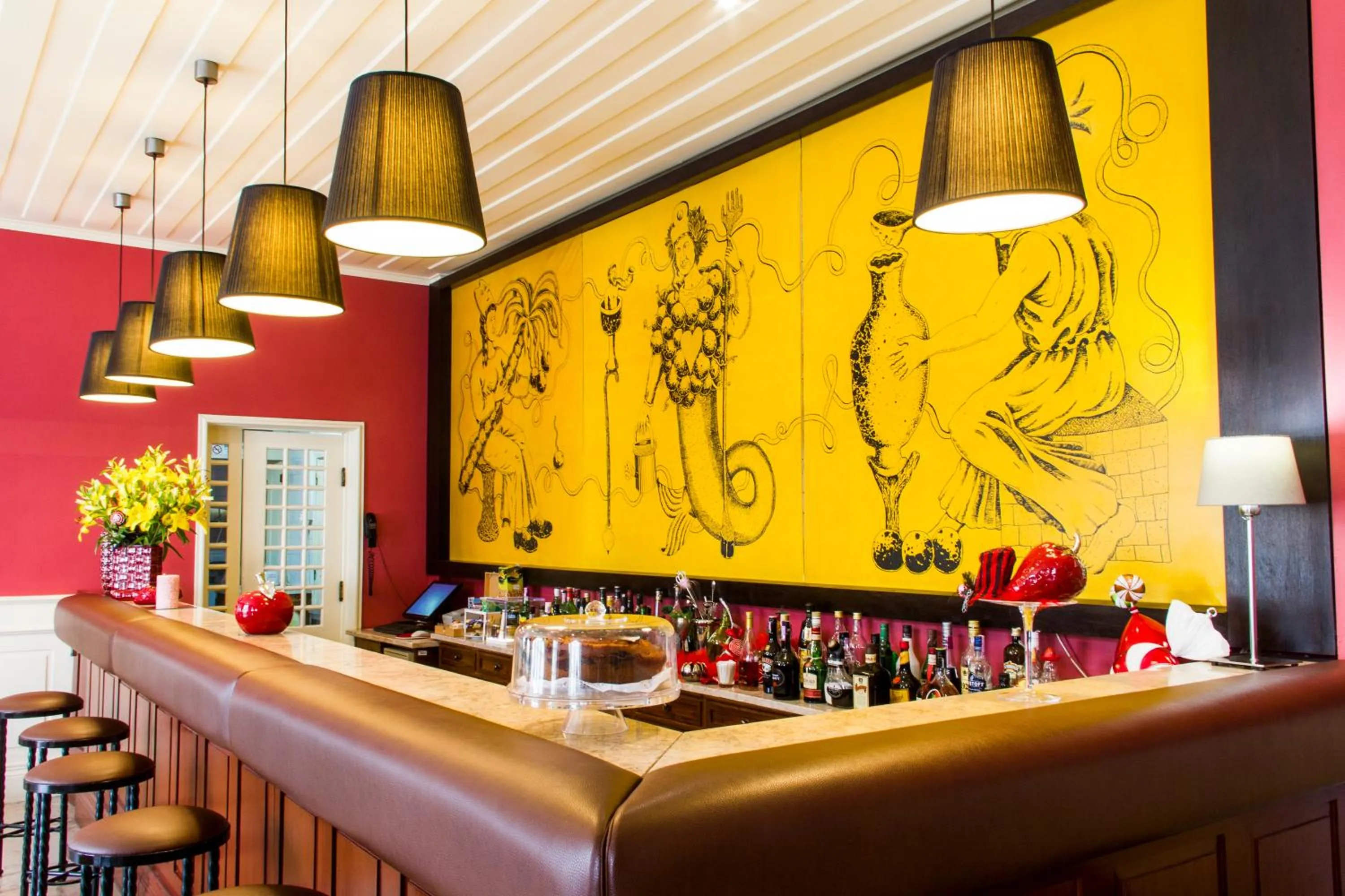 Lounge or bar in INATEL Palace S.Pedro Do Sul