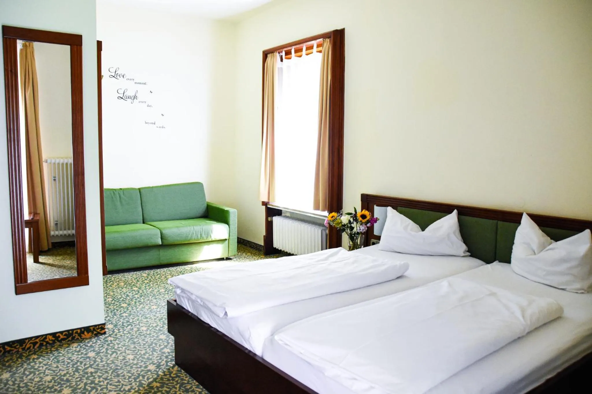 Photo of the whole room, Bed in Parkhotel Zirndorf