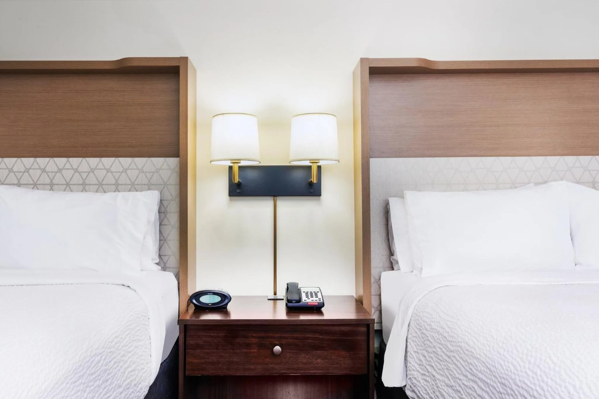 Photo of the whole room, Bed in Holiday Inn Hotel & Suites Tulsa South by IHG