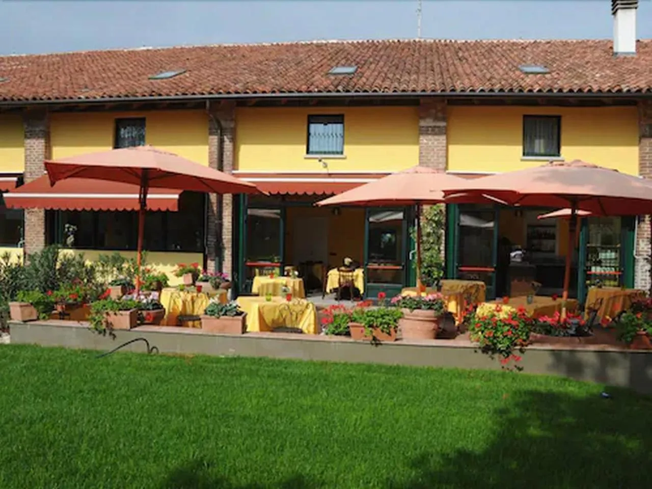 Restaurant/places to eat in Hotel Cascina Marisa