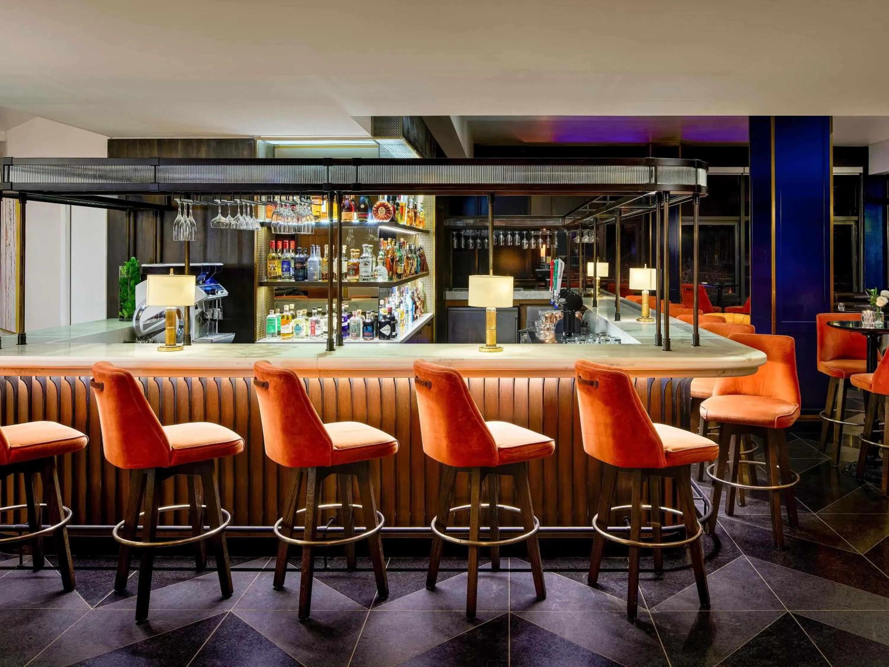 Lounge or bar in Fairmont Tremblant