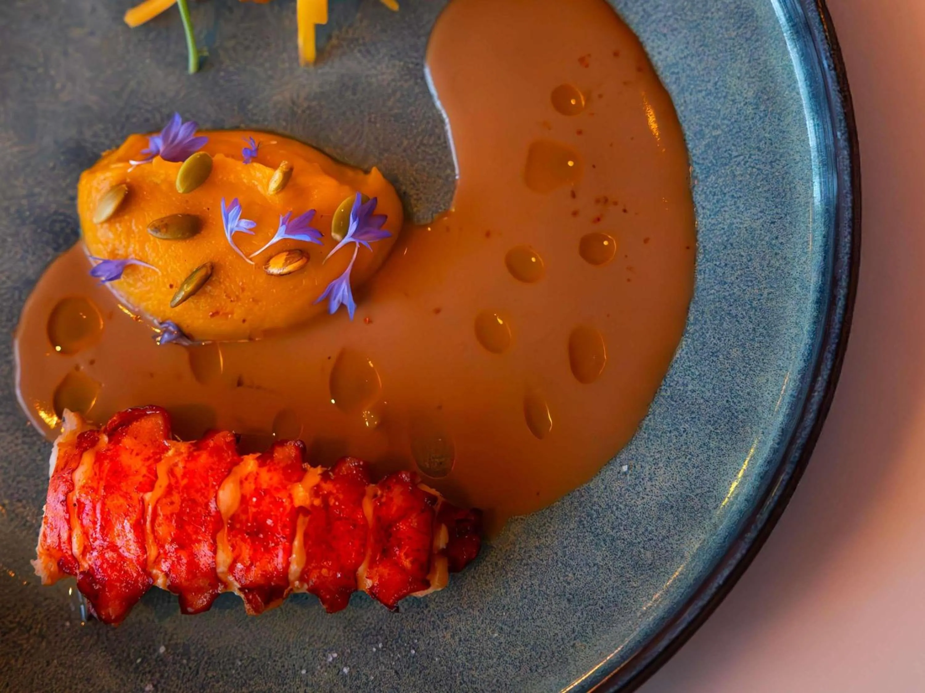 Restaurant/places to eat in Fairmont Tremblant