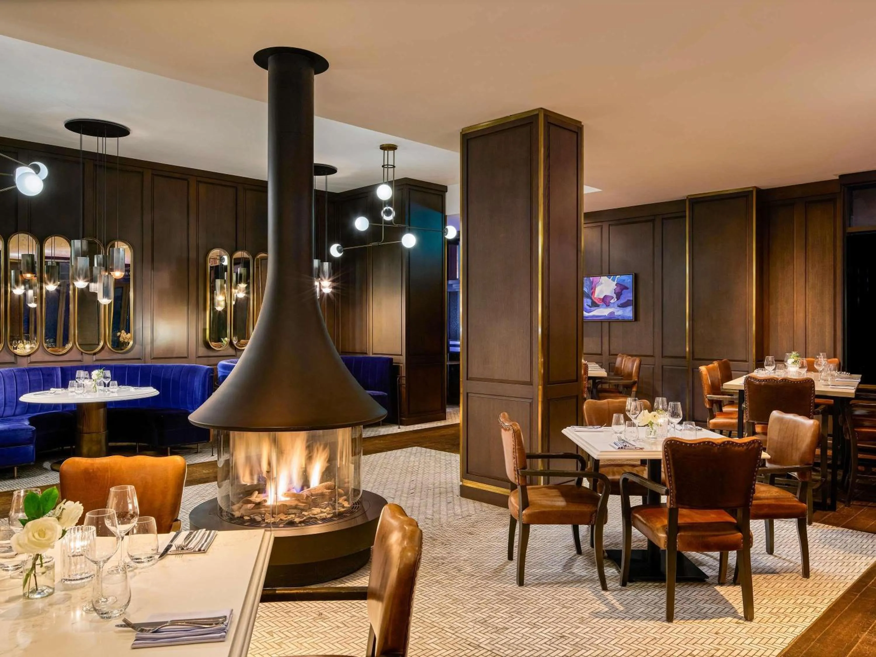 Restaurant/places to eat in Fairmont Tremblant