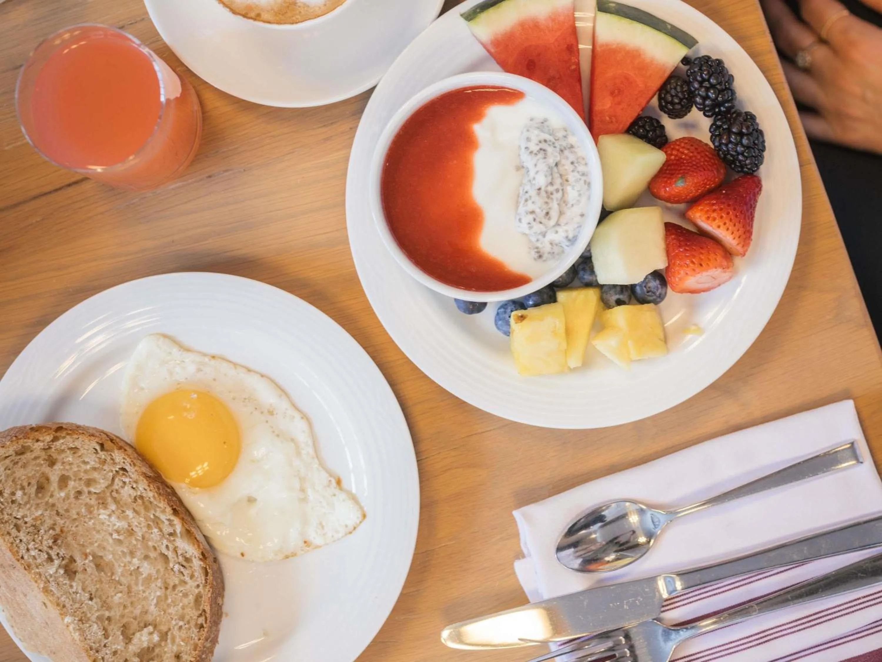 Restaurant/places to eat in Fairmont Tremblant