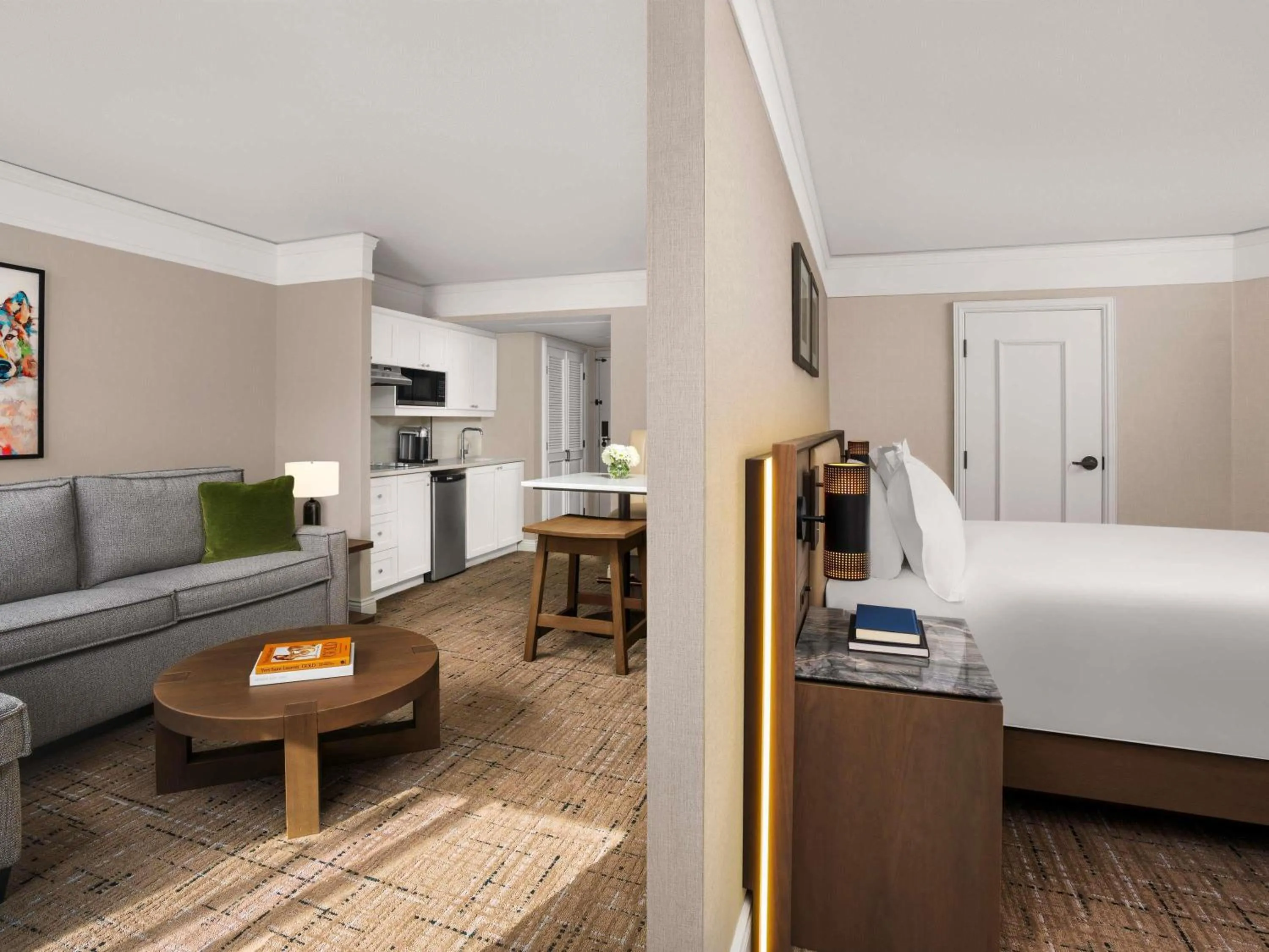 Bedroom, Bed in Fairmont Tremblant