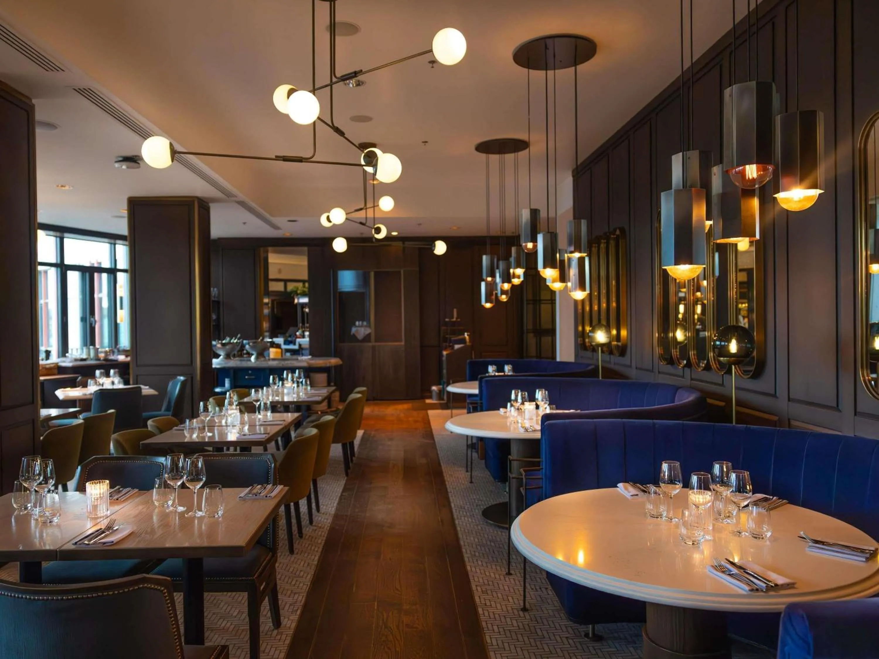 Restaurant/places to eat in Fairmont Tremblant