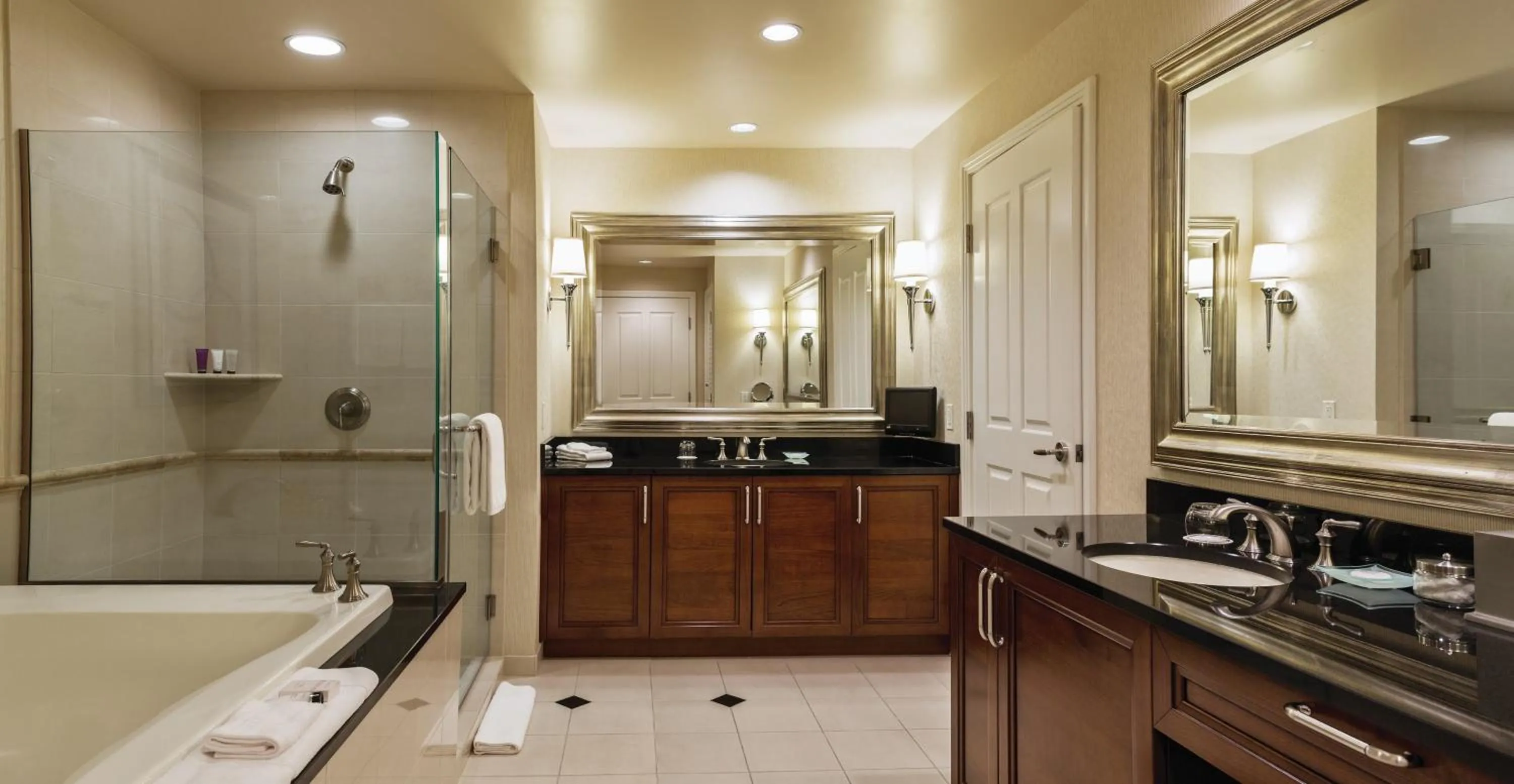 Bathroom in The Signature at MGM Grand - All Suites