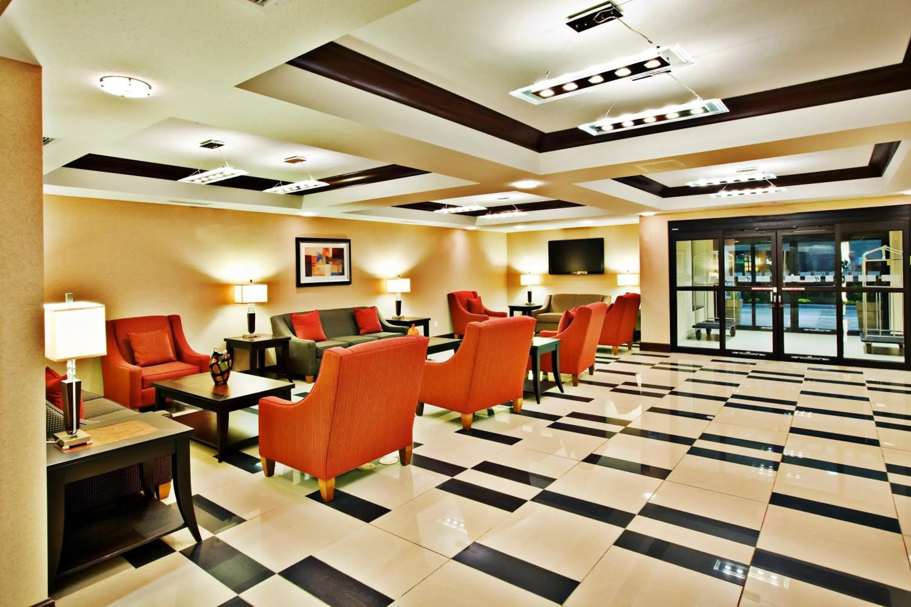 Lobby or reception in Holiday Inn Express Hotel & Suites Crawfordsville by IHG Lobby or reception in Holiday Inn Express Hotel & Suites Crawfordsville by IHG