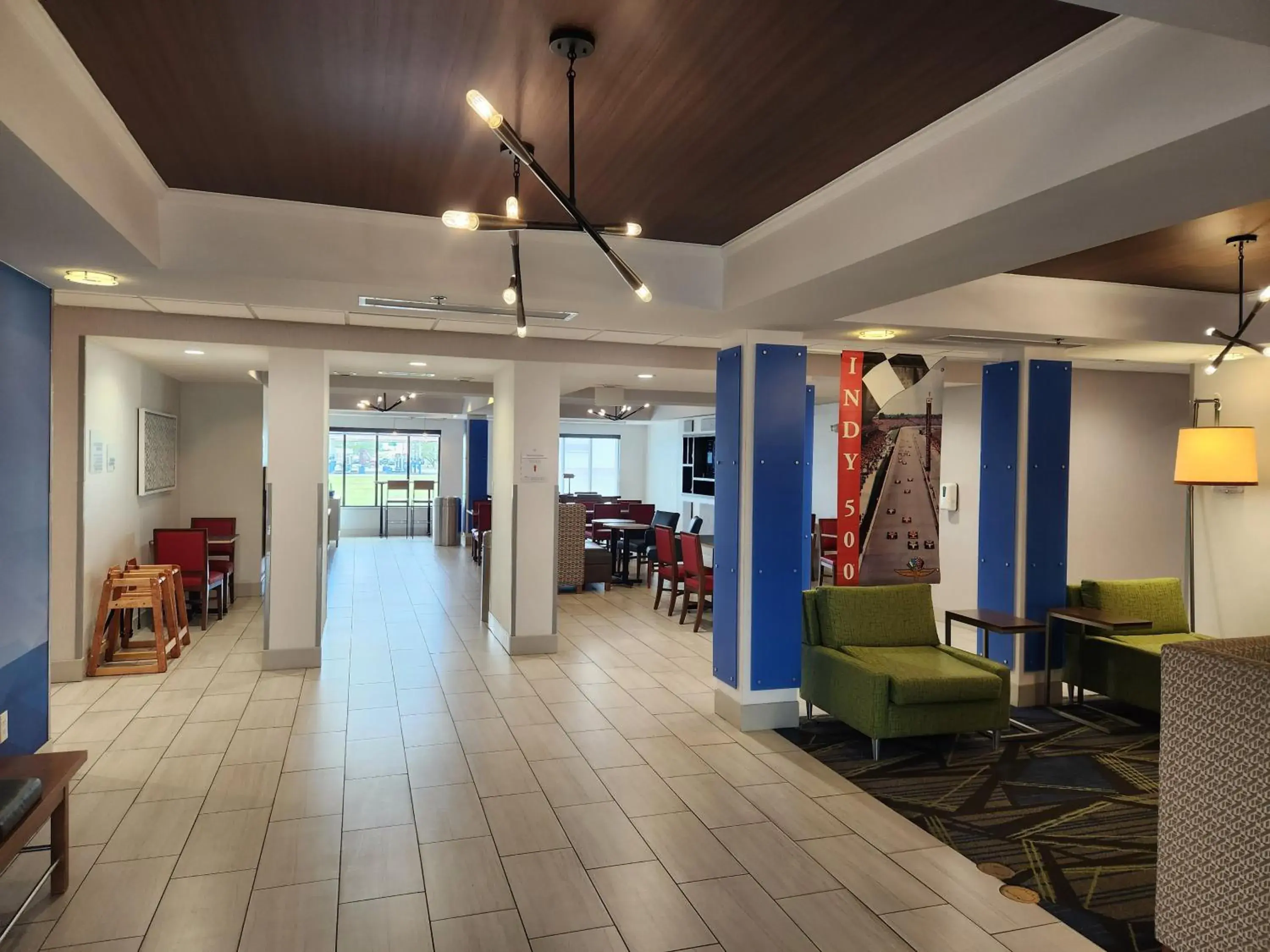 Property building in Holiday Inn Express Hotel & Suites Crawfordsville by IHG Property building in Holiday Inn Express Hotel & Suites Crawfordsville by IHG