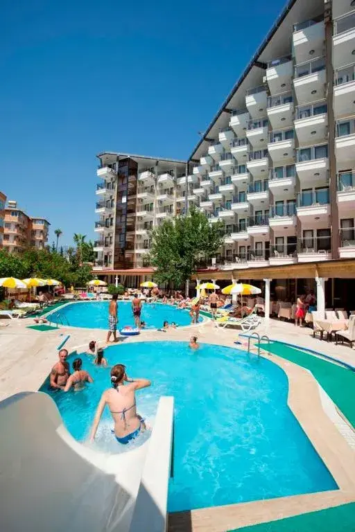 , Swimming Pool in Monte Carlo Hotel