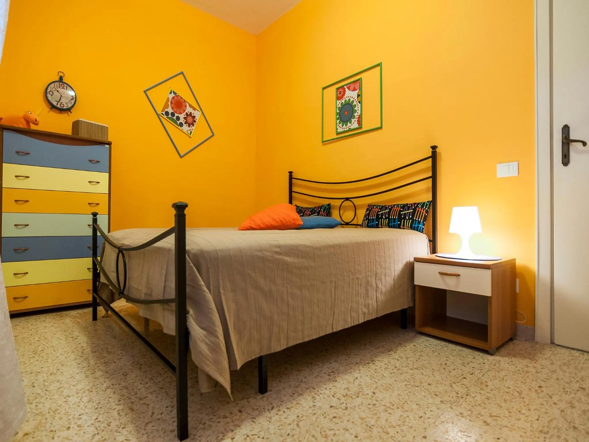 Bedroom, Bed in Casa Zirocco