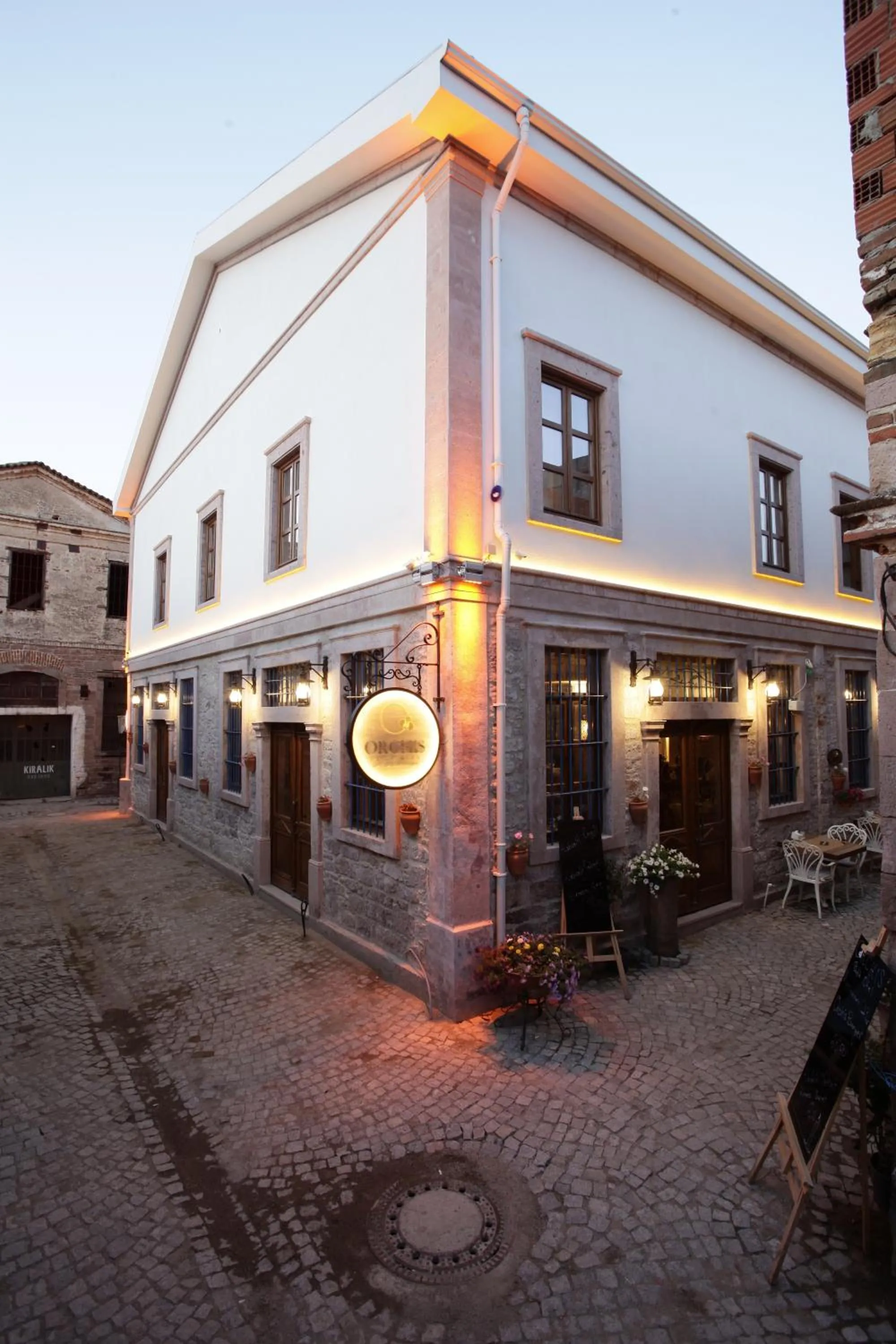 Street view in Orchis Hotel