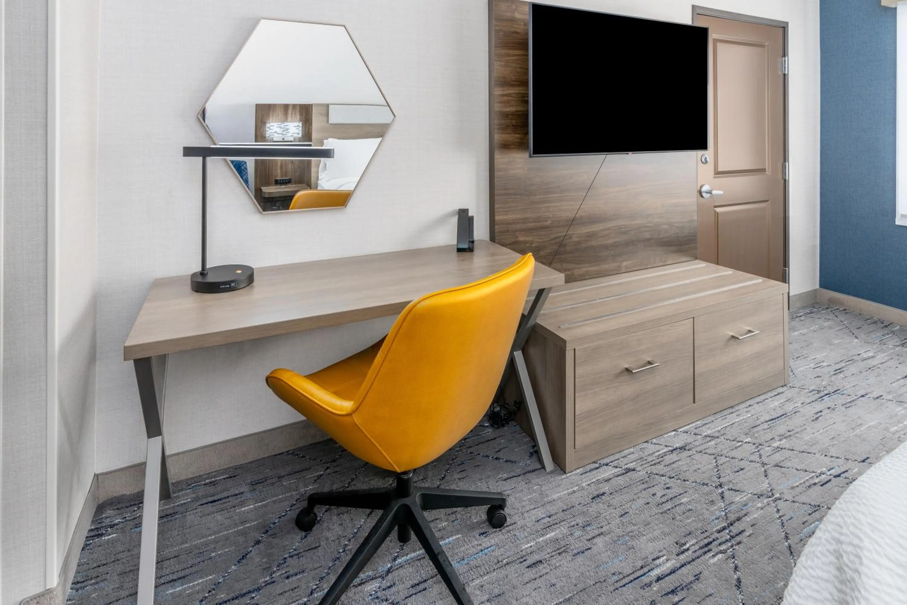 Bed in Holiday Inn Express Hotel & Suites Cheyenne by IHG