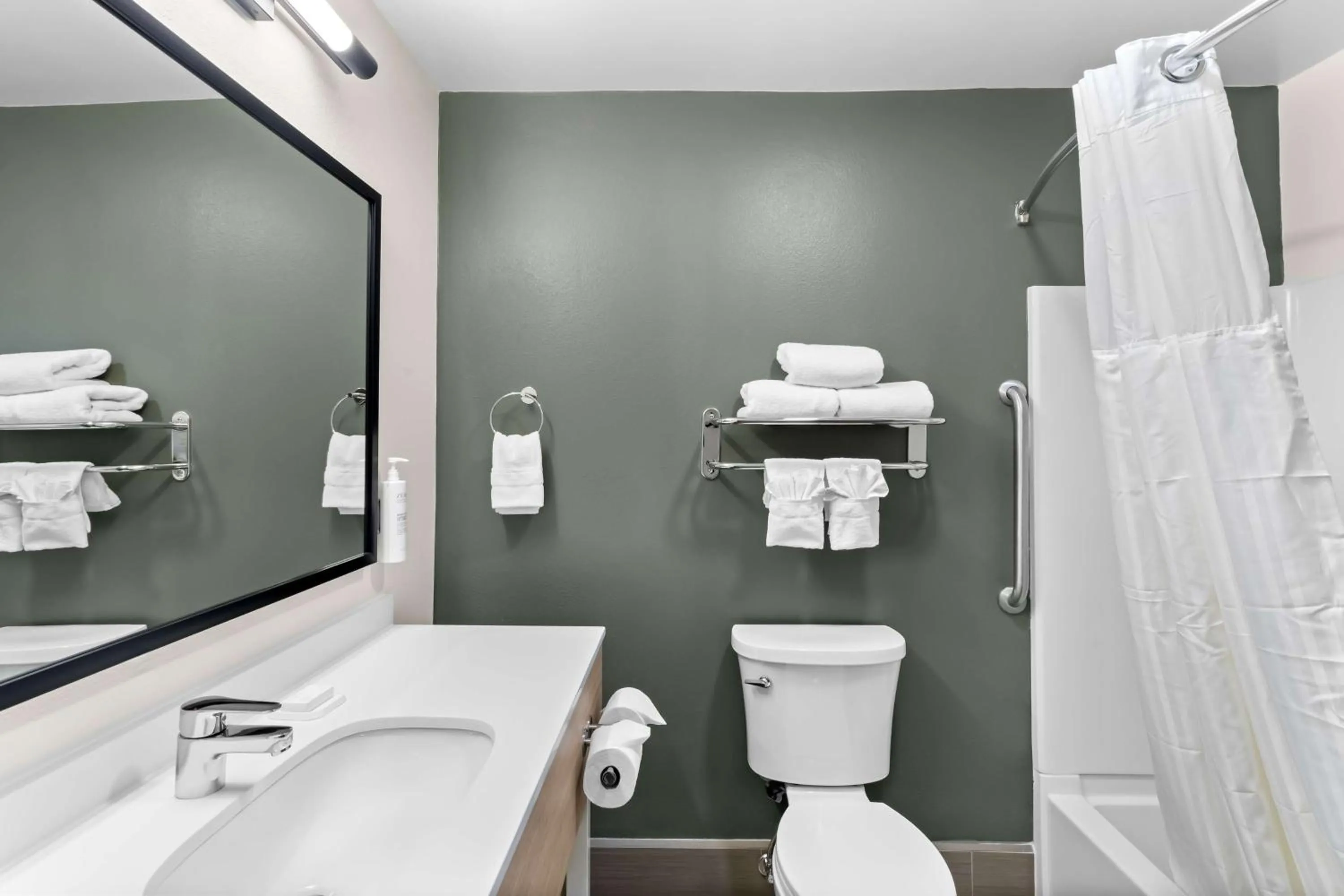 Bathroom in Baymont by Wyndham Calhoun