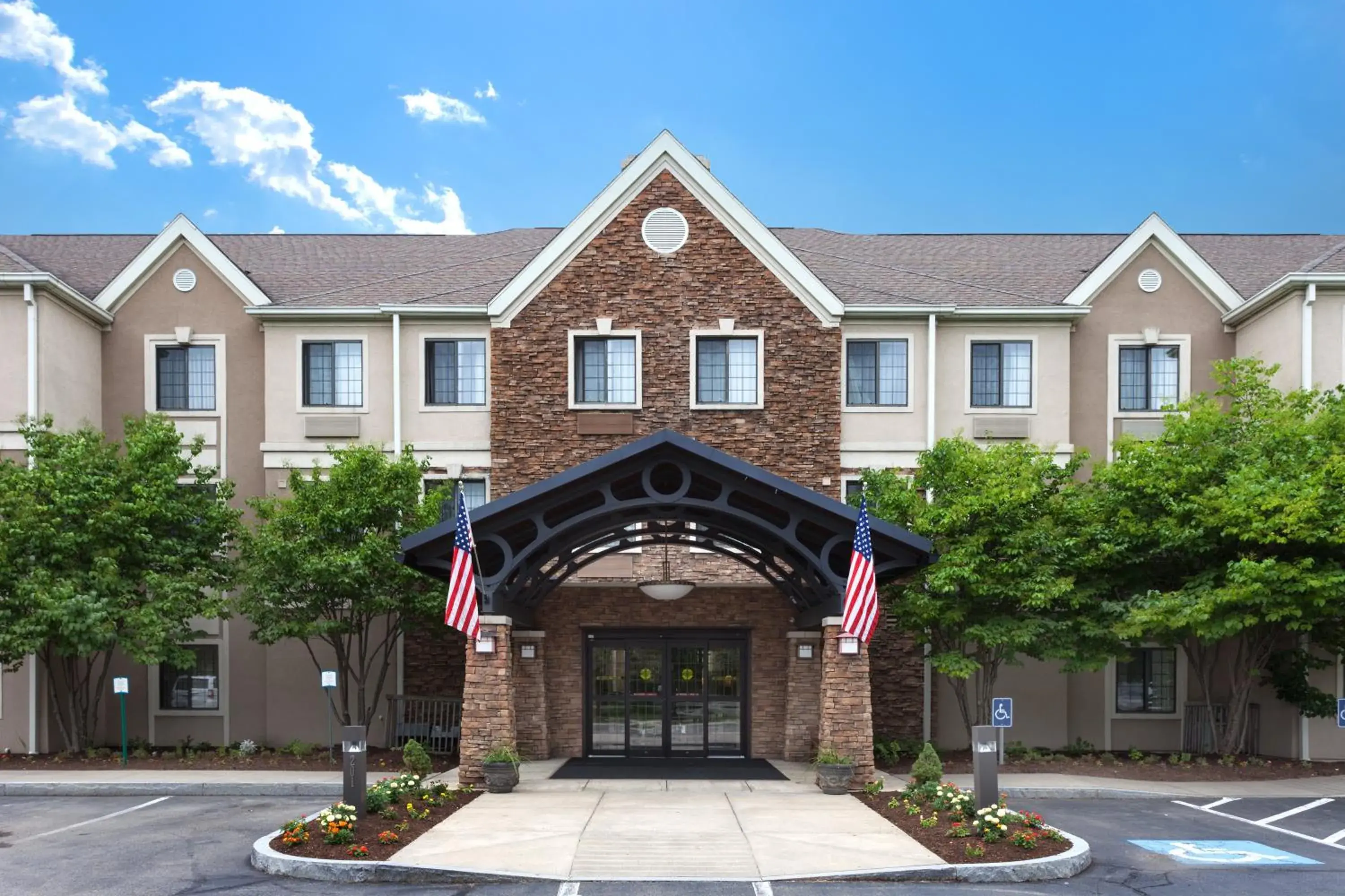 Property building in Staybridge Suites Corning by IHG Property building in Staybridge Suites Corning by IHG