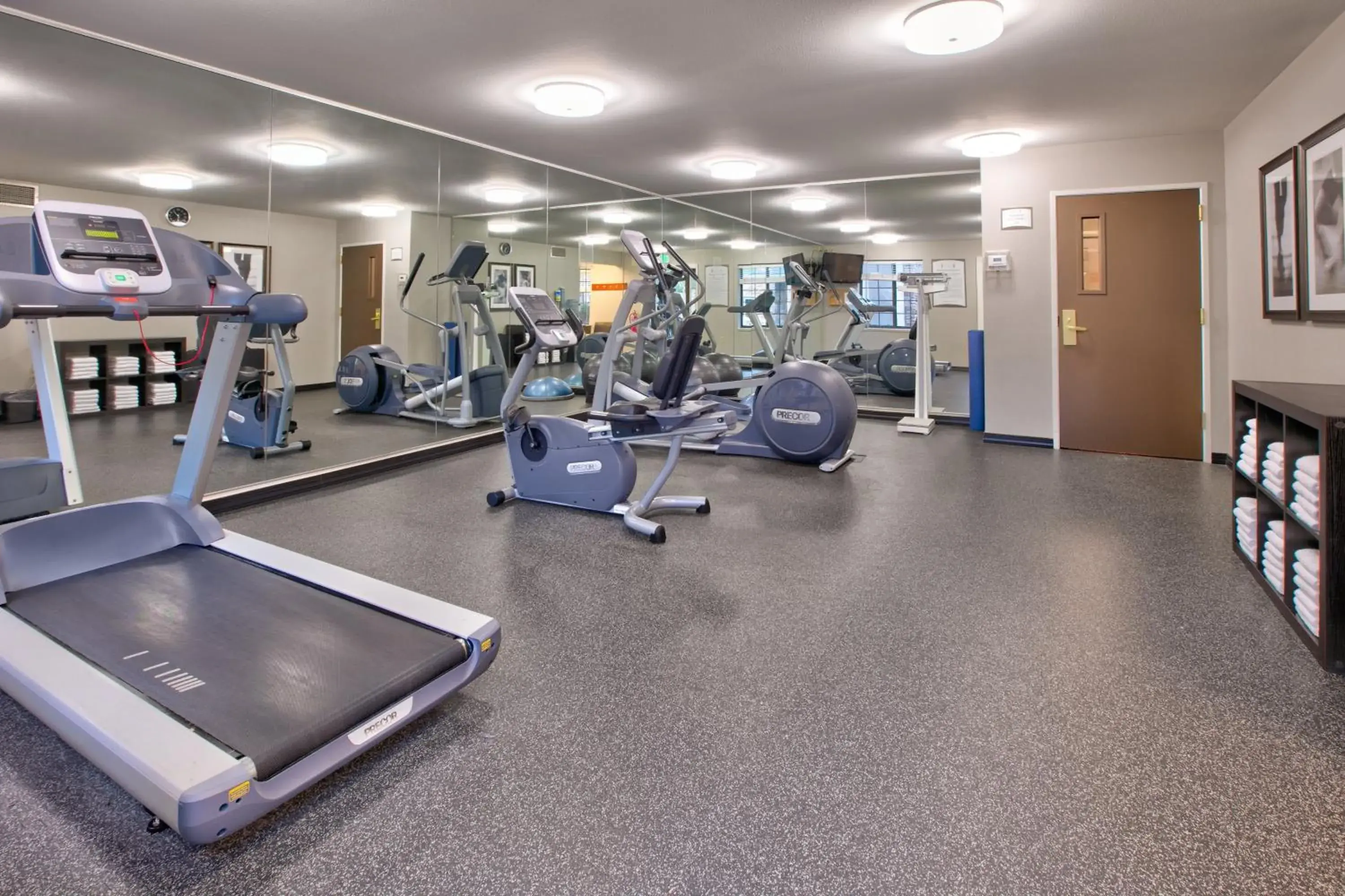 Fitness centre/facilities in Staybridge Suites Corning by IHG Fitness centre/facilities in Staybridge Suites Corning by IHG