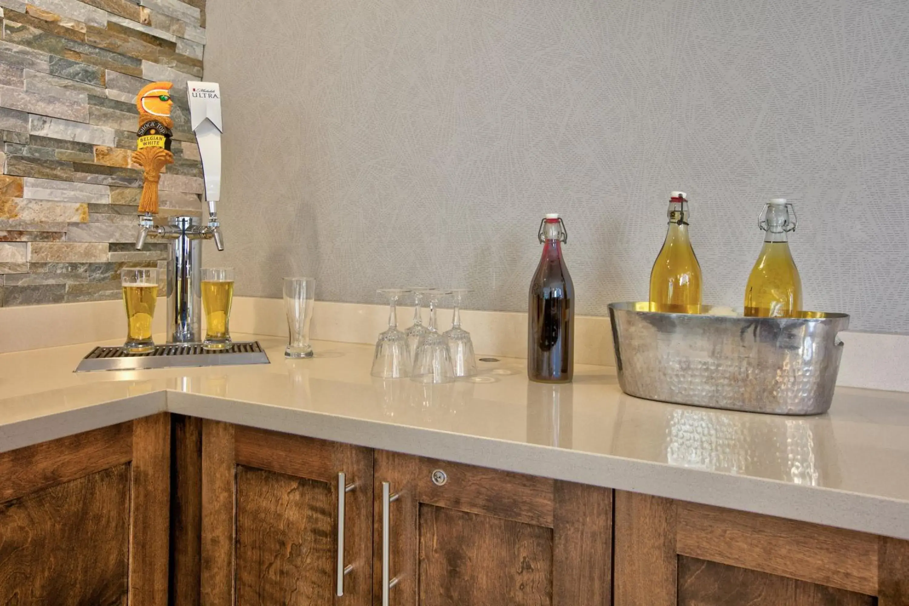 Photo of the whole room in Staybridge Suites Corning by IHG Photo of the whole room in Staybridge Suites Corning by IHG