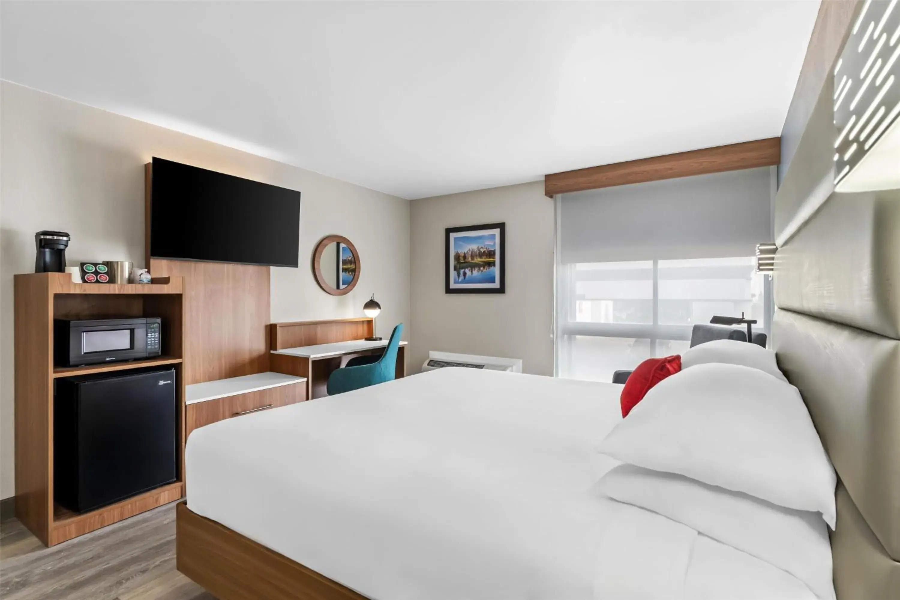 Bedroom, Bed in Red Lion Hotel Cheyenne Bedroom, Bed in Red Lion Hotel Cheyenne