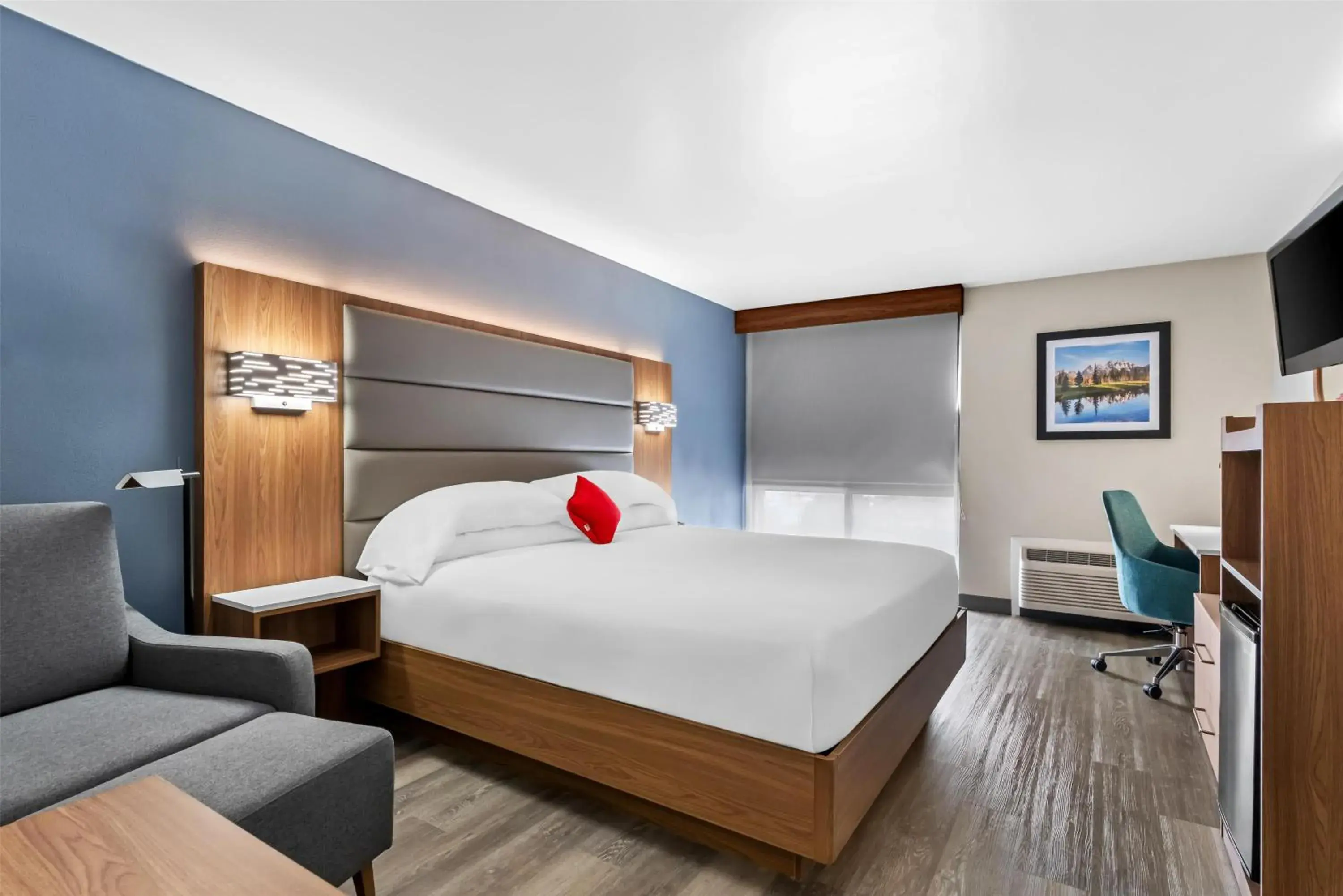 Bedroom, Bed in Red Lion Hotel Cheyenne Bedroom, Bed in Red Lion Hotel Cheyenne