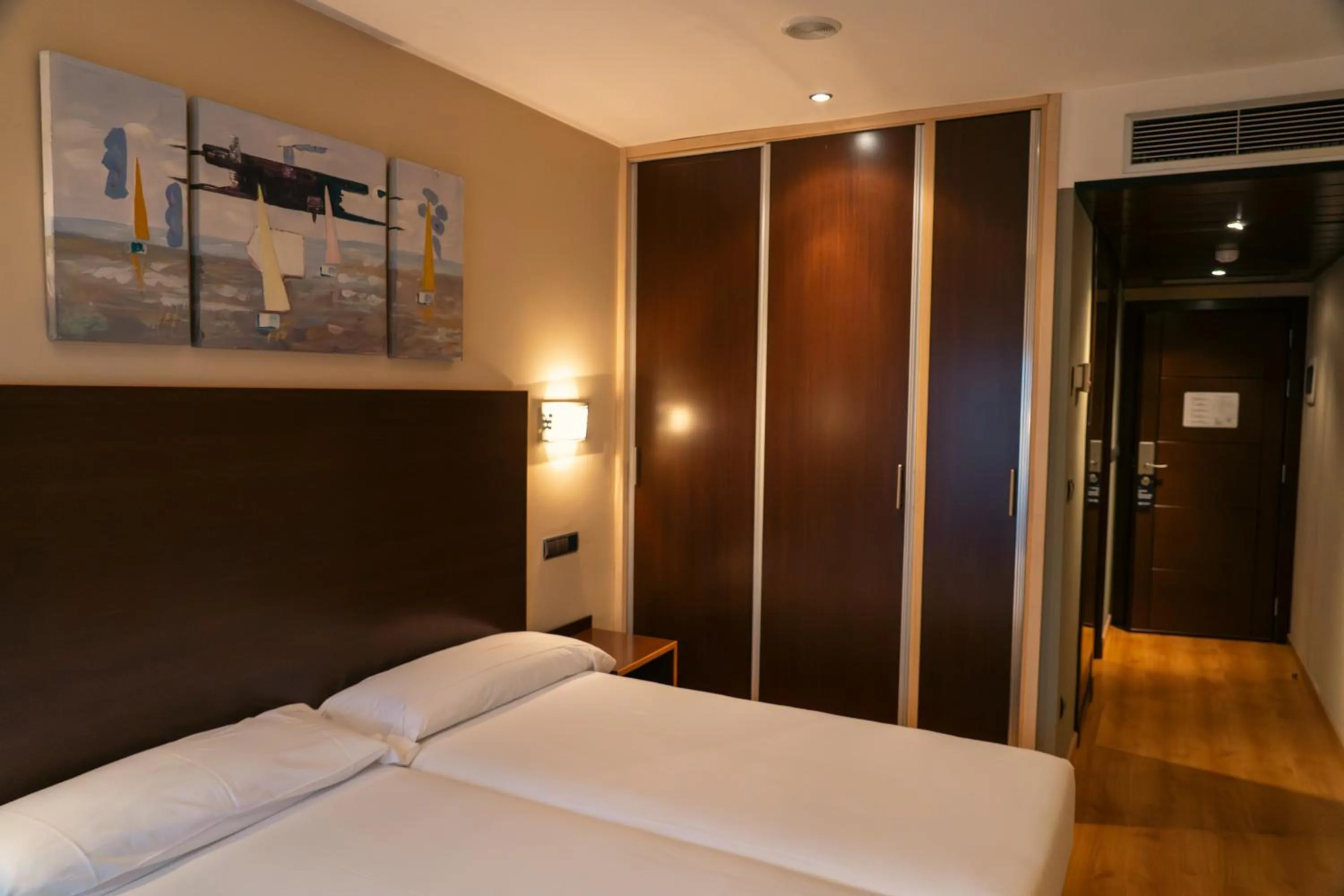 Bed in SNÖ Hotel Ciudad de Sabiñánigo