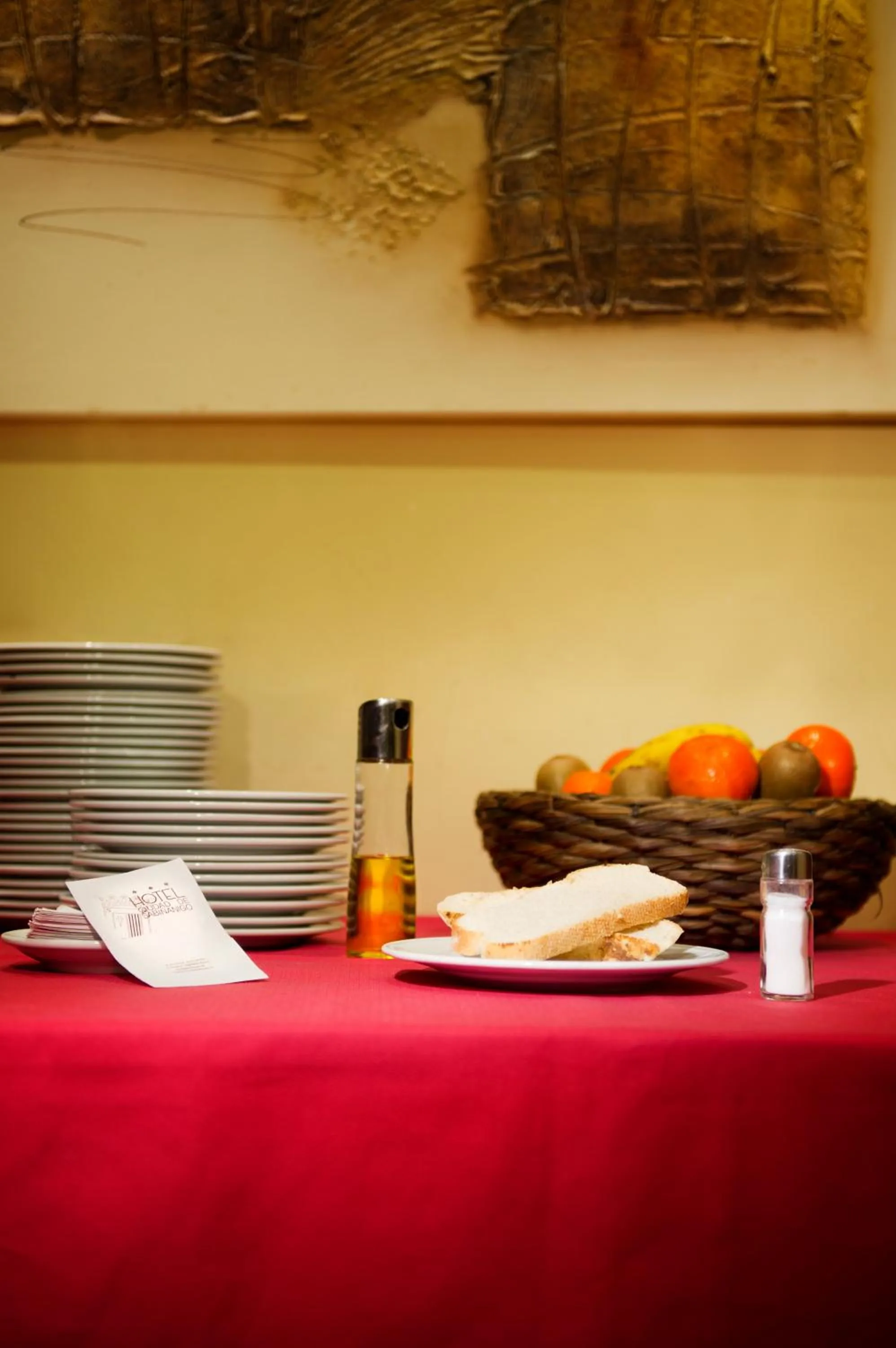 Restaurant/places to eat in SNÖ Hotel Ciudad de Sabiñánigo