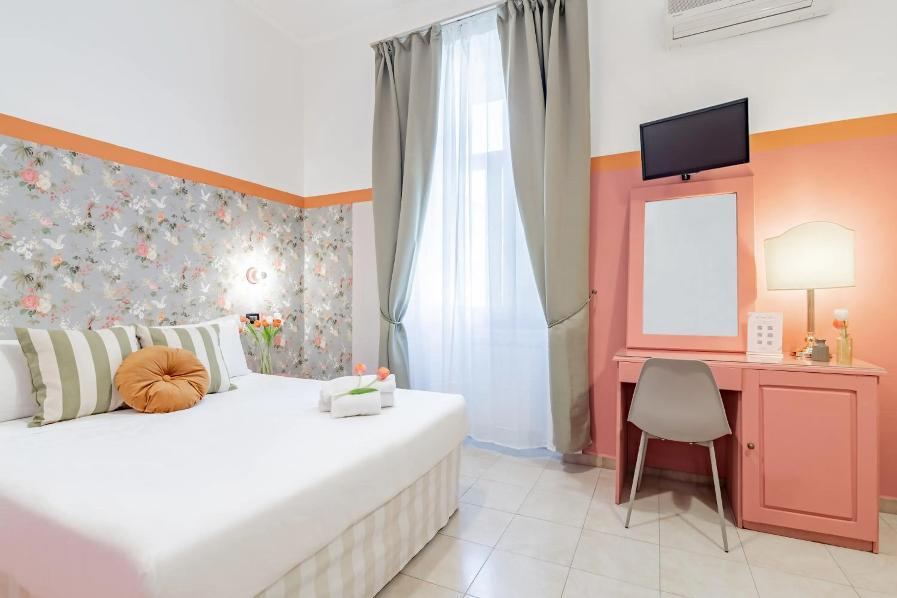 Bed in Hotel Espana - Gruppo BLAM HOTELS