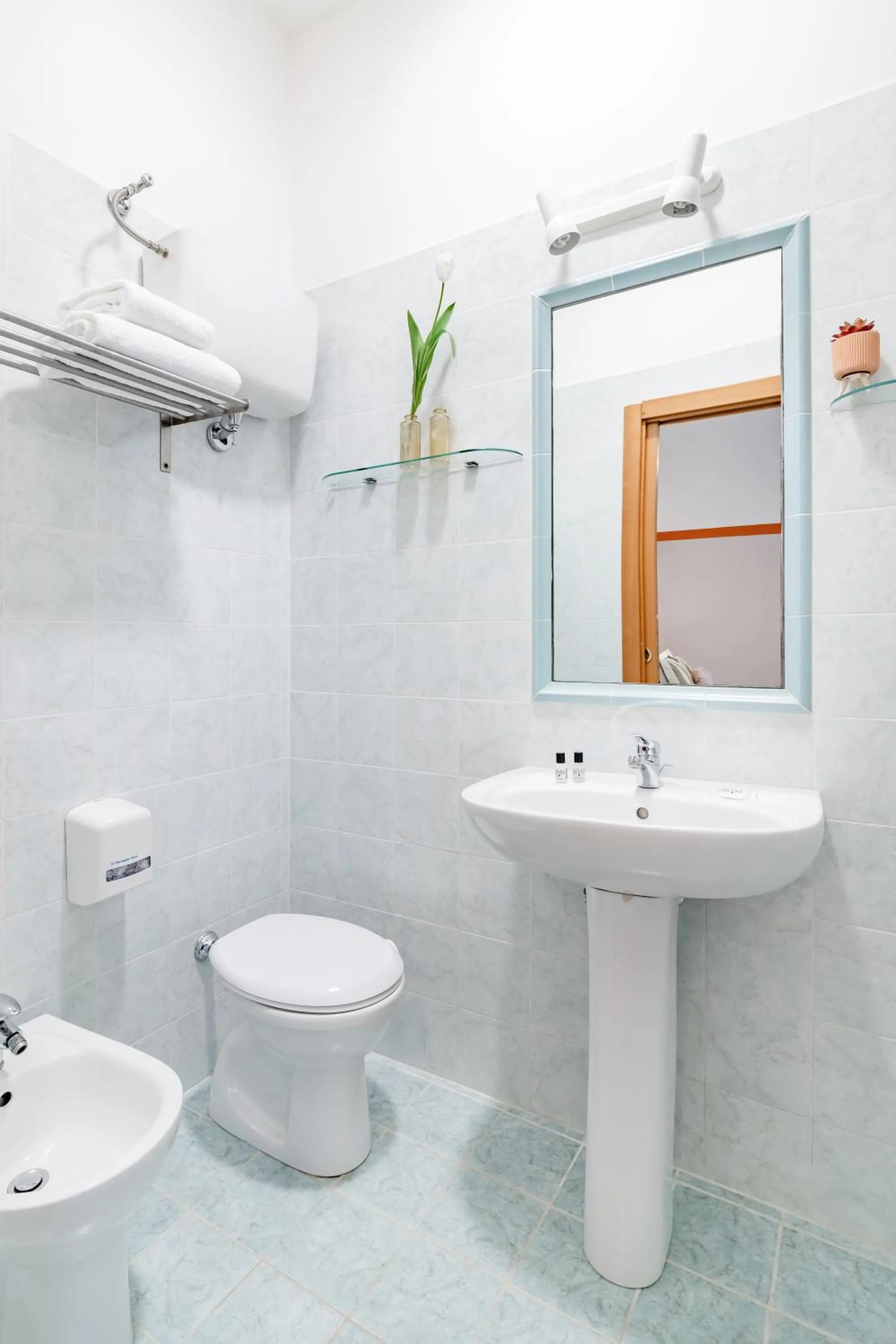 Bathroom in Hotel Espana - Gruppo BLAM HOTELS