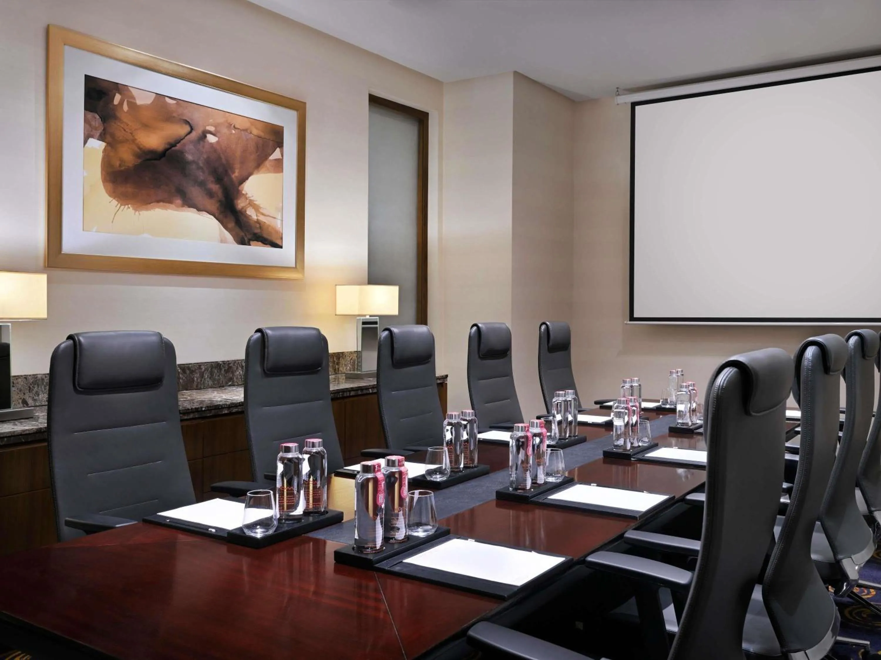 Meeting/conference room in Mövenpick Hotel Jumeirah Beach