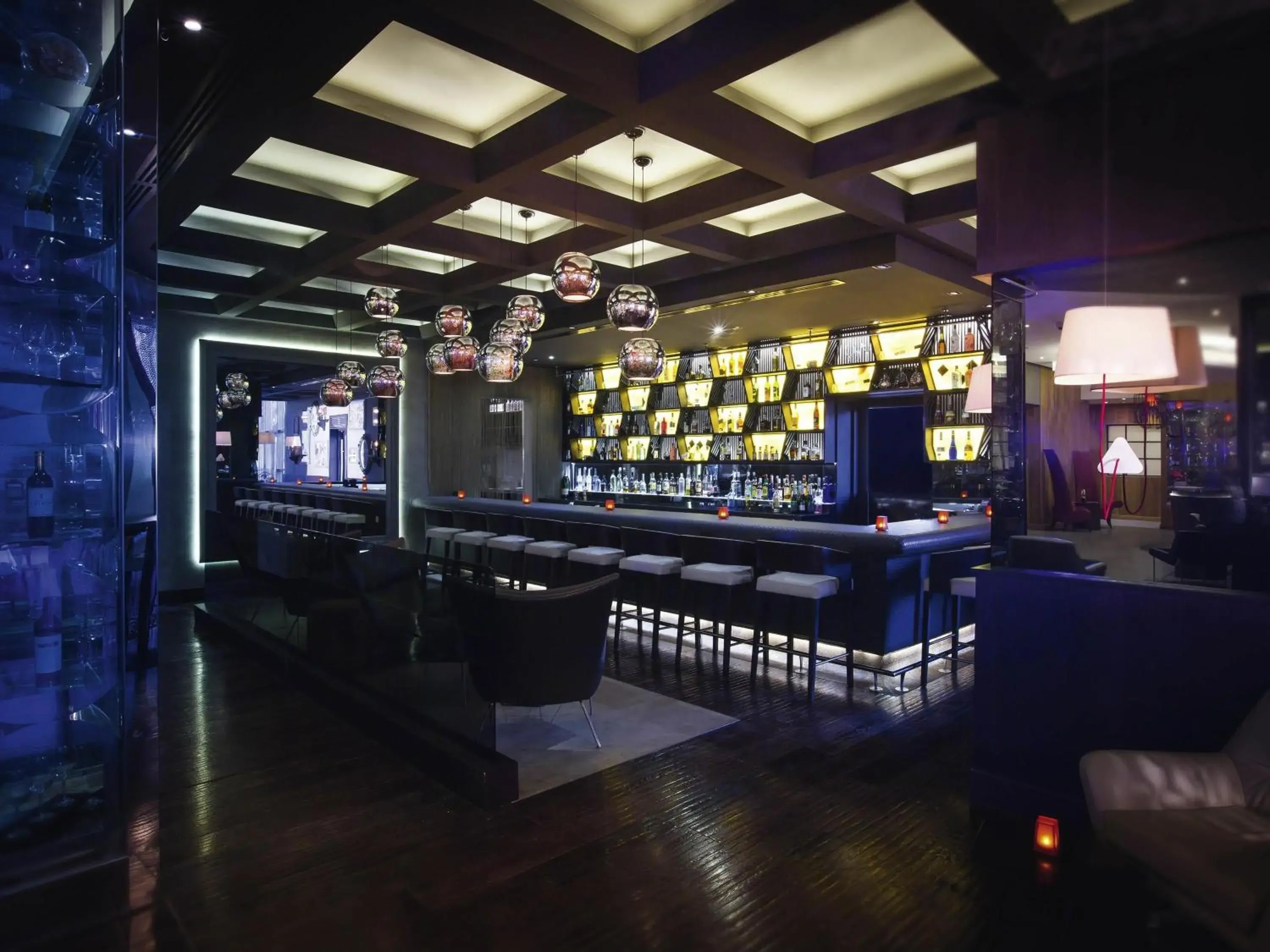 Restaurant/places to eat in Mövenpick Hotel Jumeirah Beach Restaurant/places to eat in Mövenpick Hotel Jumeirah Beach