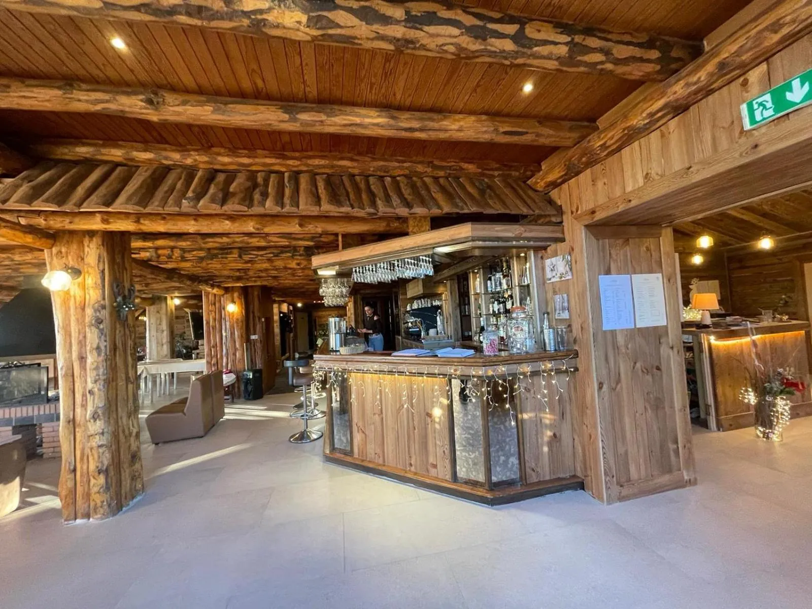 Lounge or bar in Hotel des Pyrénées