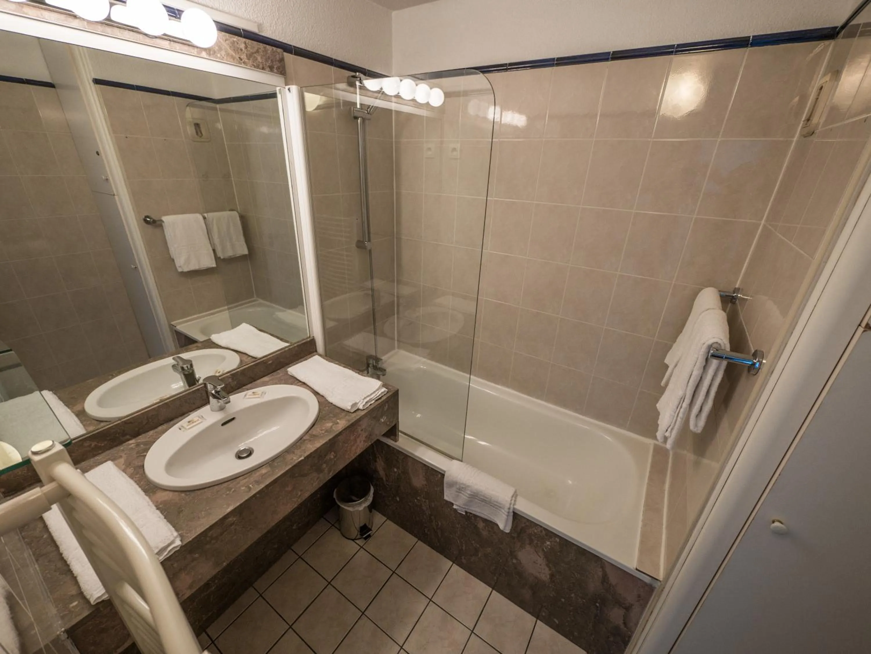 Bathroom in Résidence Mer & Golf Sokoburu