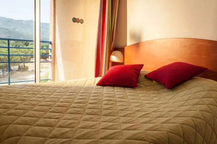Bed in Résidence Mer & Golf Port Argelès