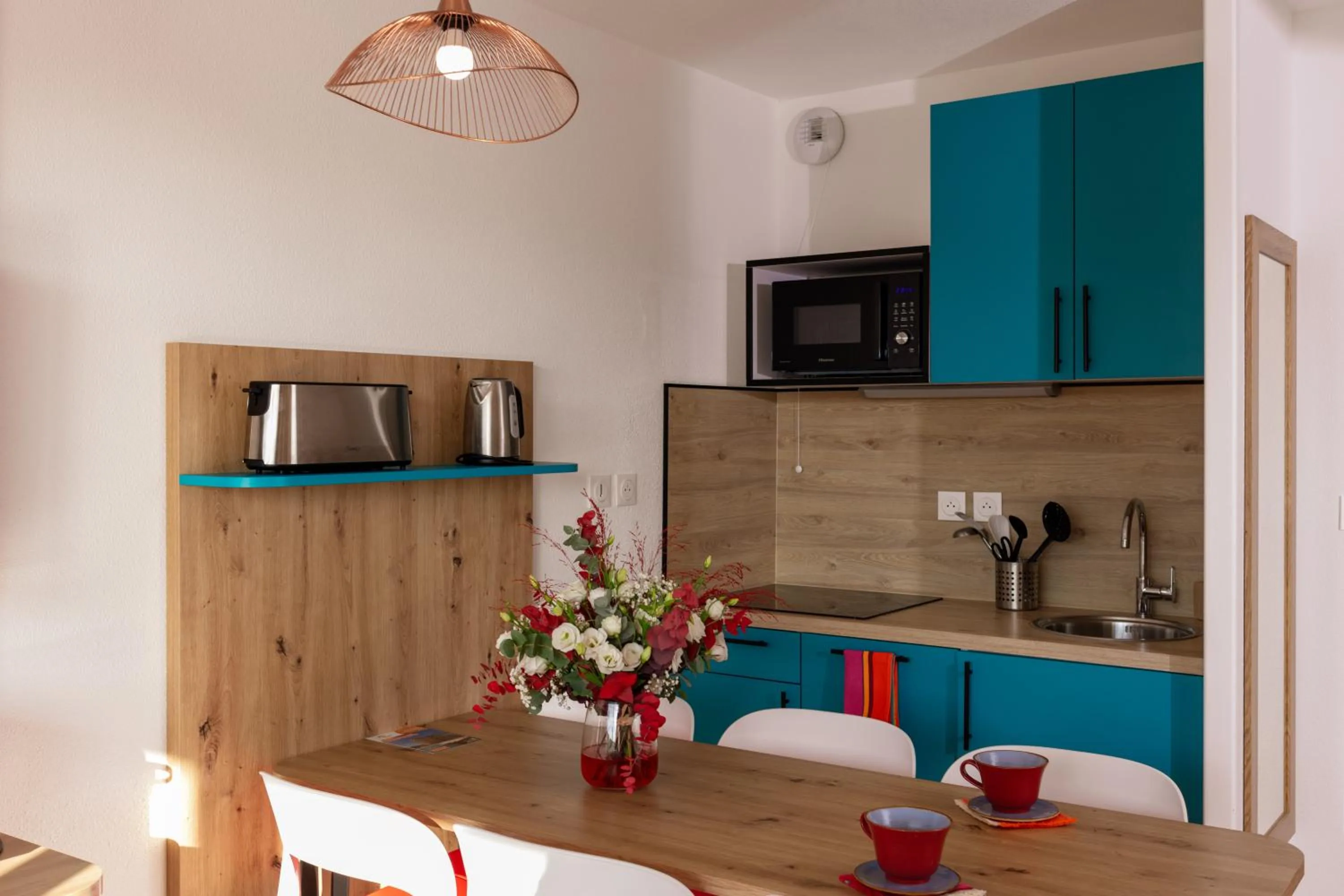 Kitchen or kitchenette in Résidence Mer & Golf Port Argelès