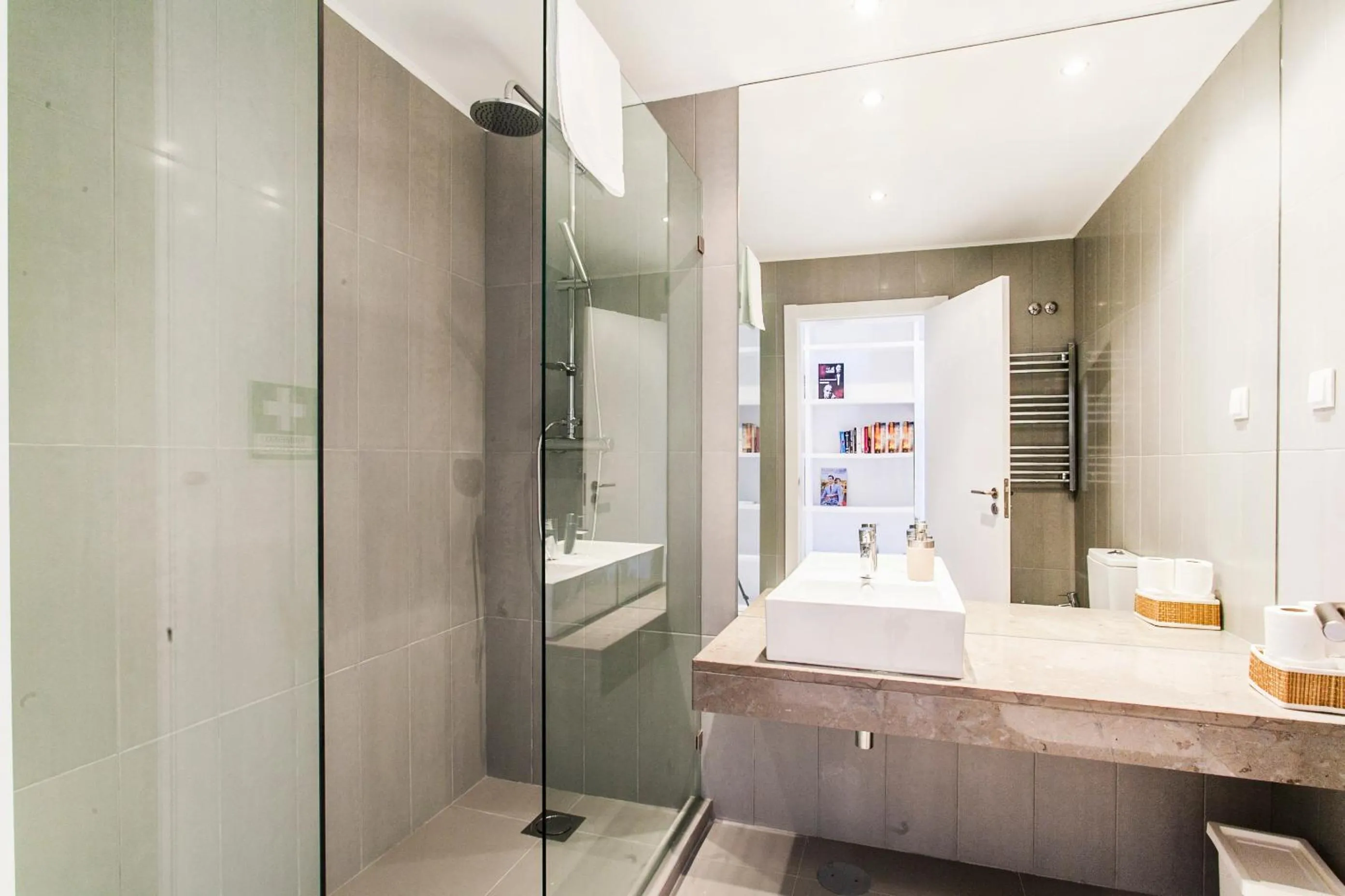 Bathroom in Bright Visconde Apartment