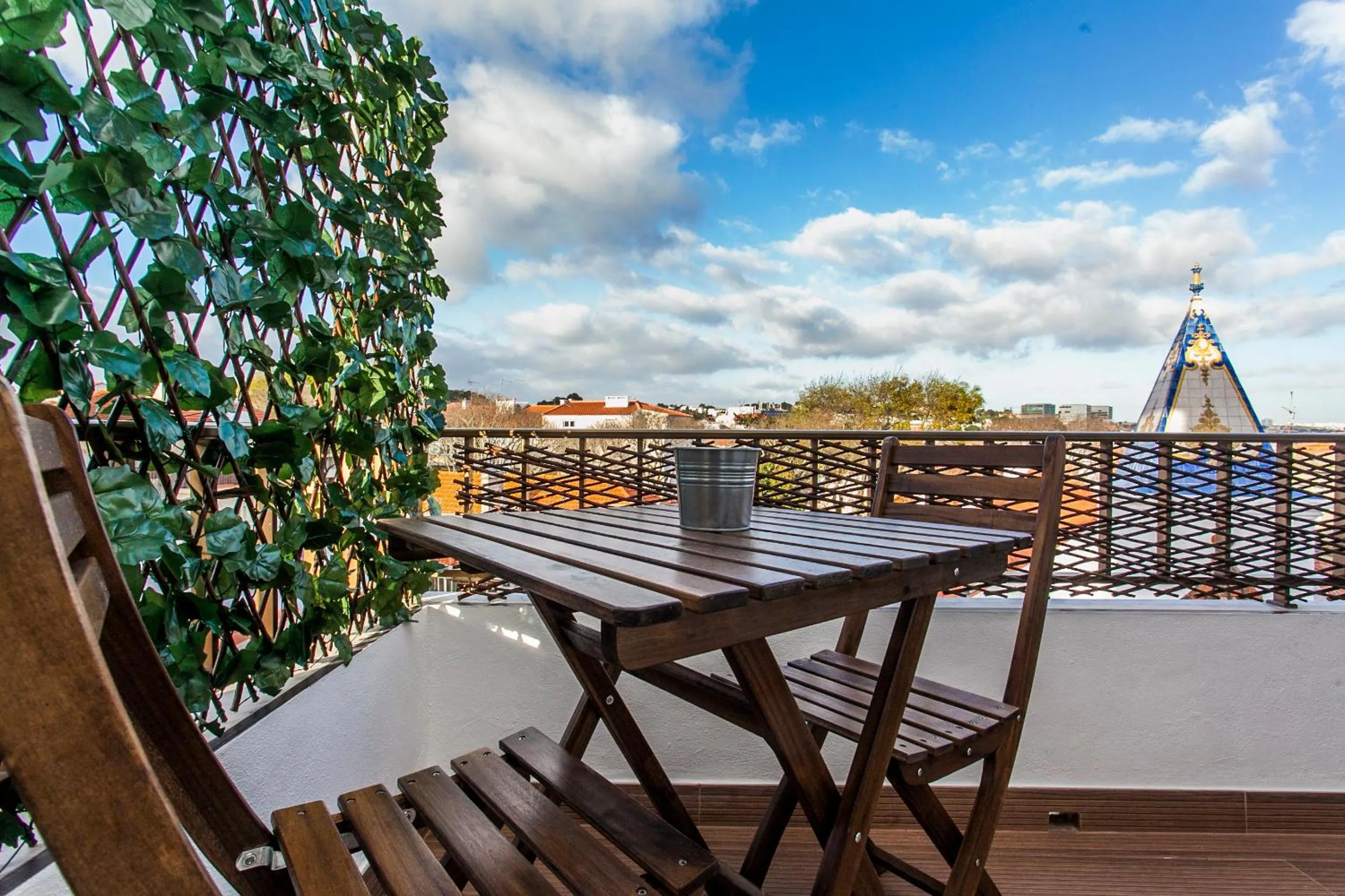 Balcony/Terrace in Bright Visconde Apartment