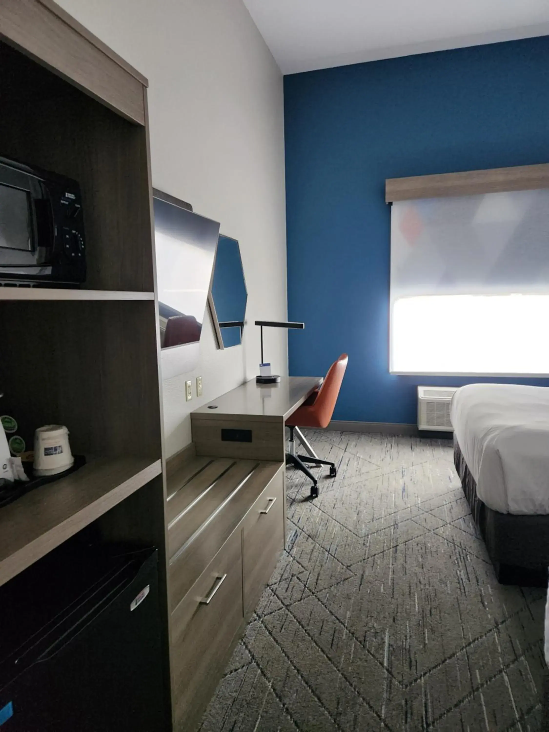 Bedroom, Bed in Holiday Inn Express Crystal River by IHG Bedroom, Bed in Holiday Inn Express Crystal River by IHG