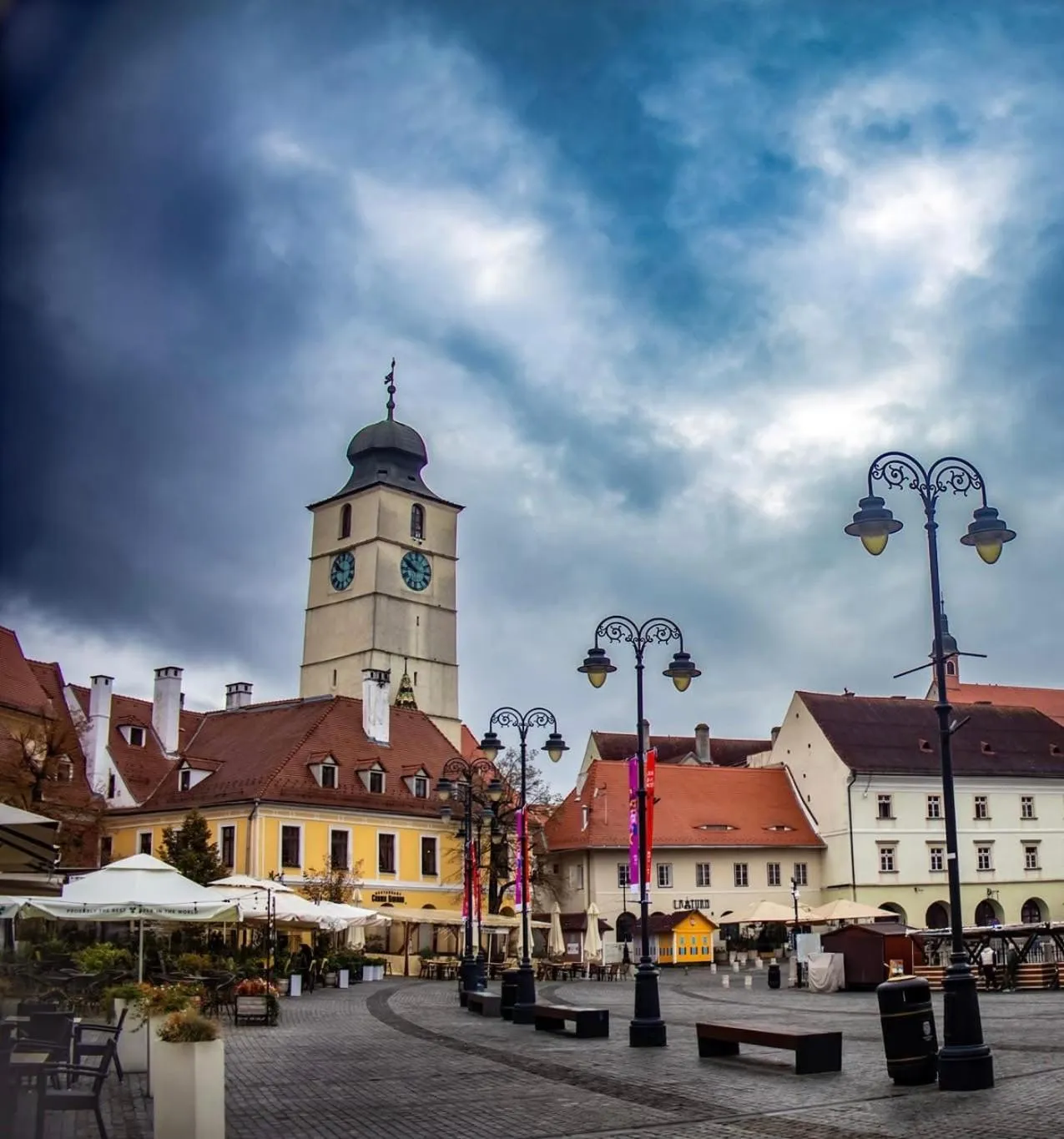 Property building in Hotel The Council