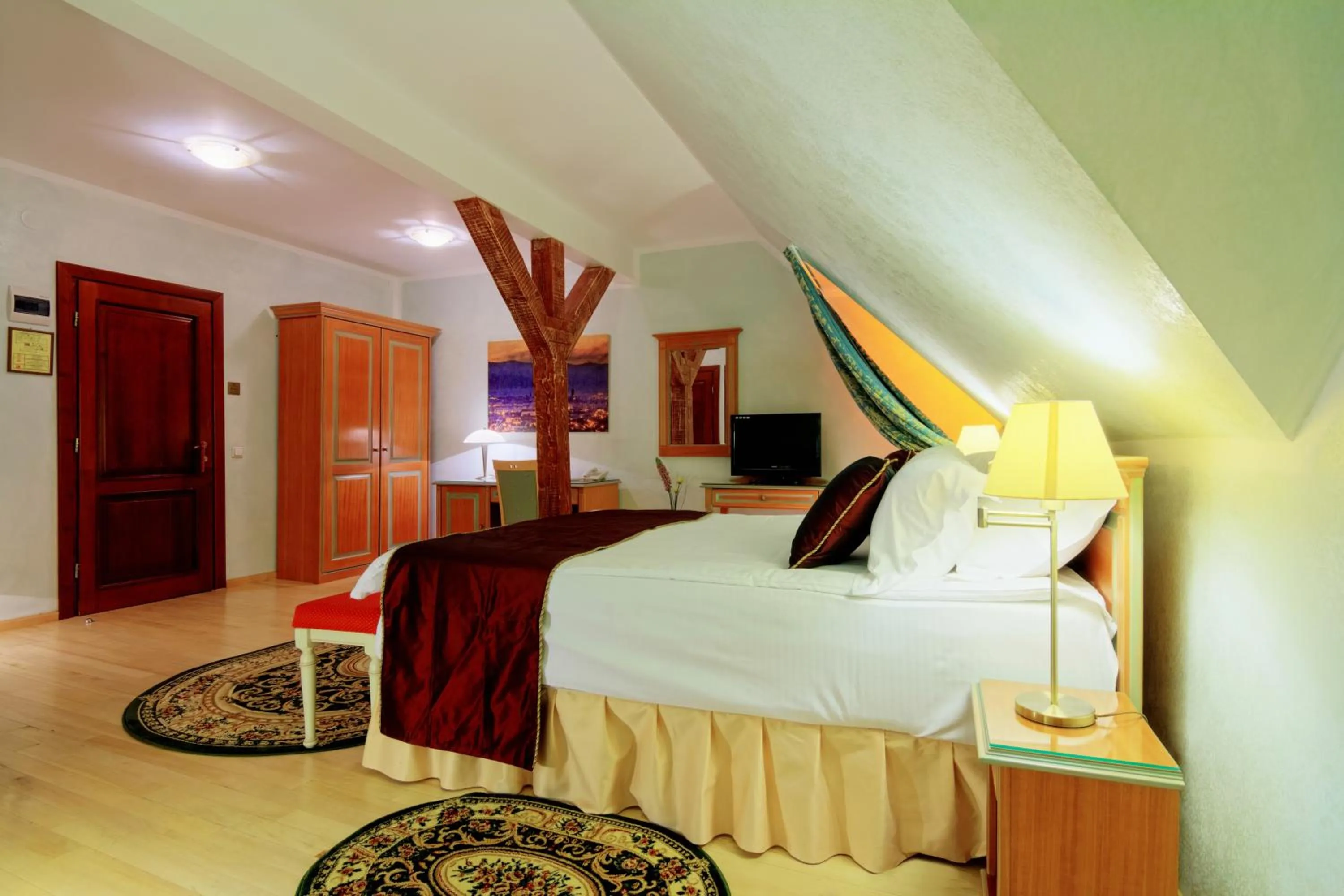 Bed in Hotel The Council