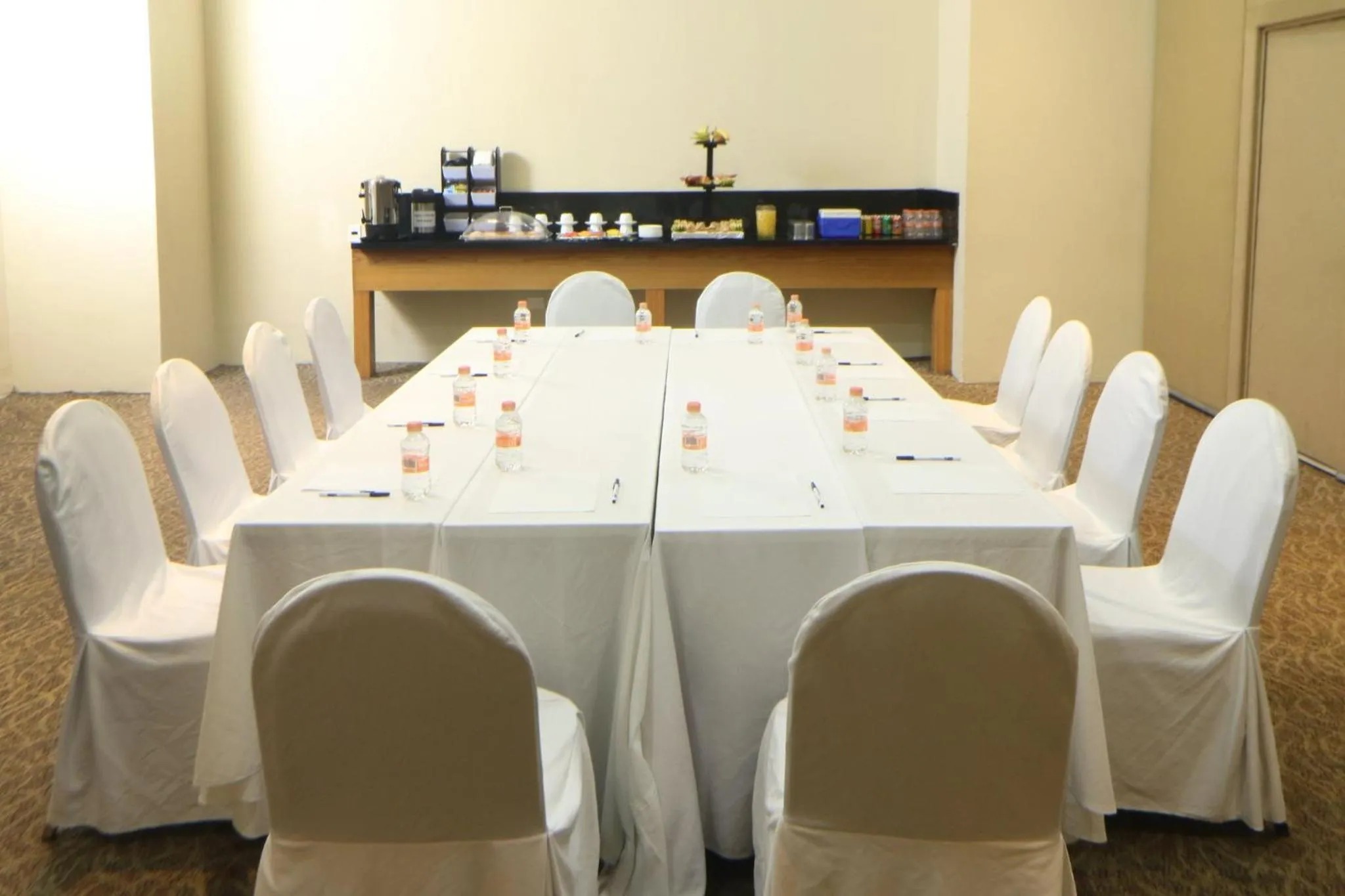 Meeting/conference room in Holiday Inn Express Ciudad Del Carmen by IHG