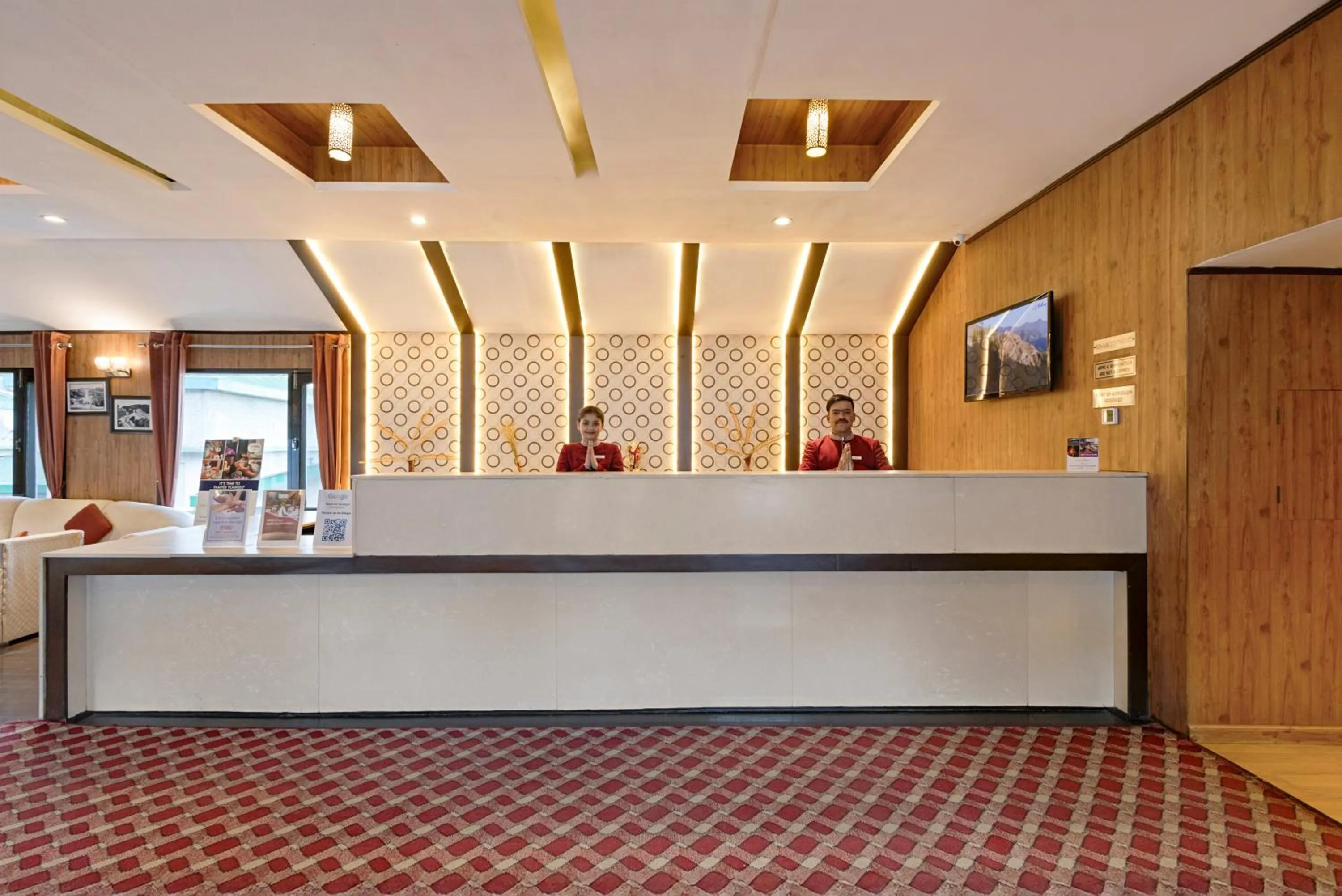 Lobby or reception in Sterling Kufri