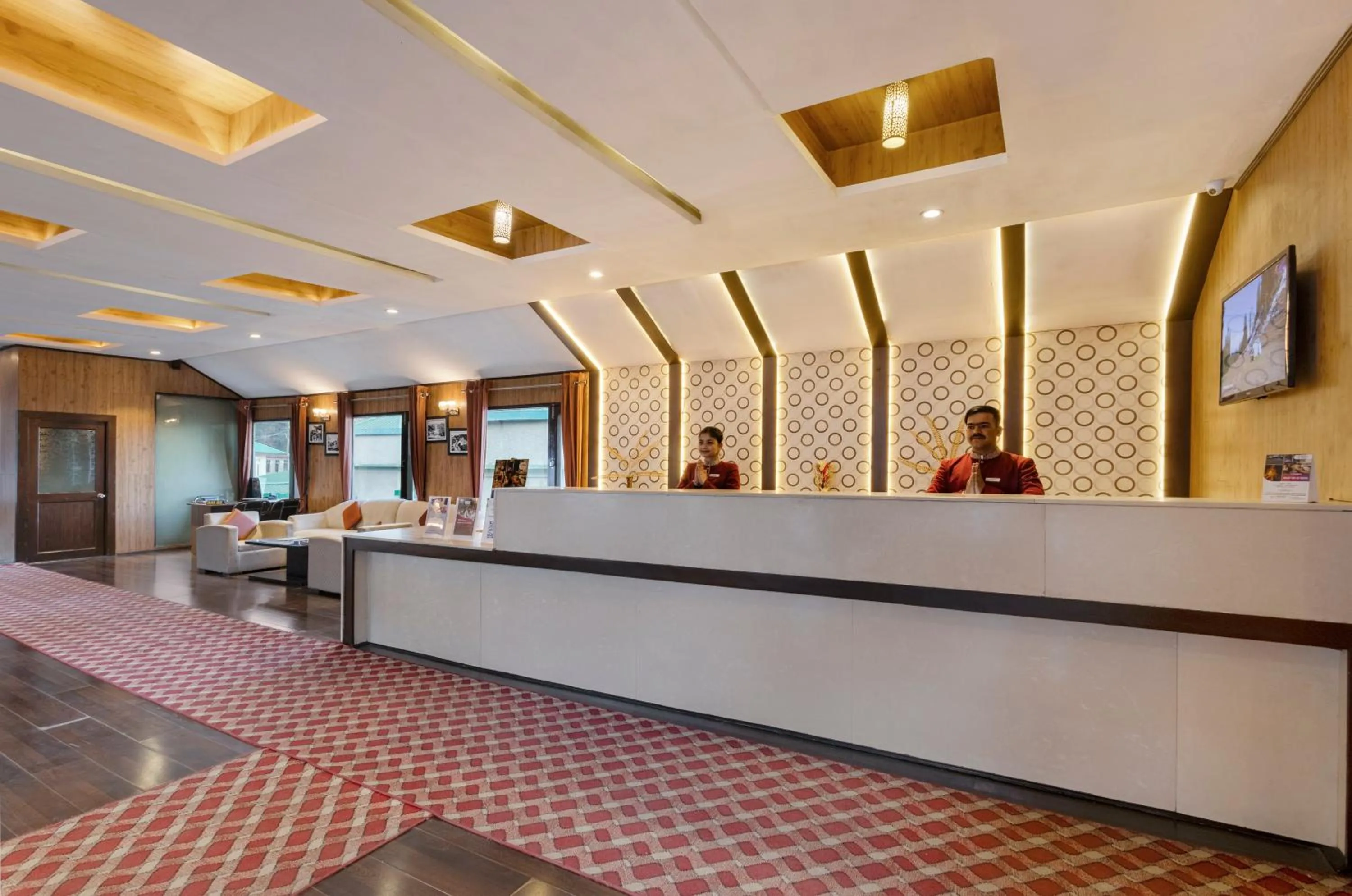 Lobby or reception in Sterling Kufri