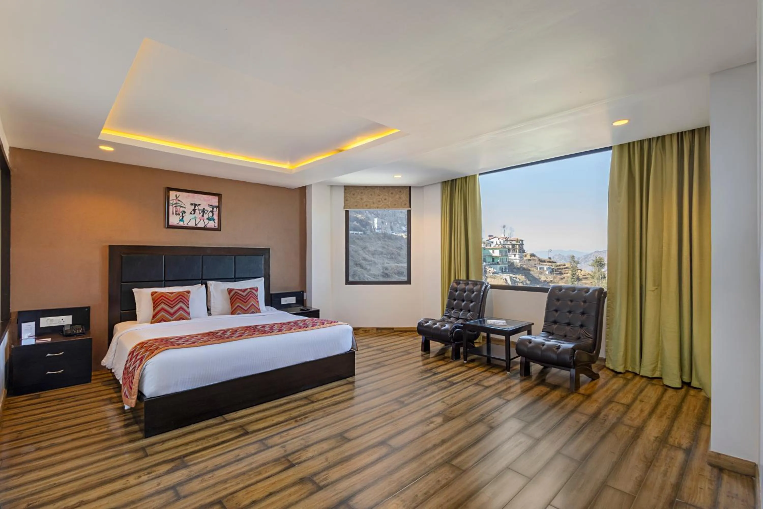 Bedroom, Bed in Sterling Kufri