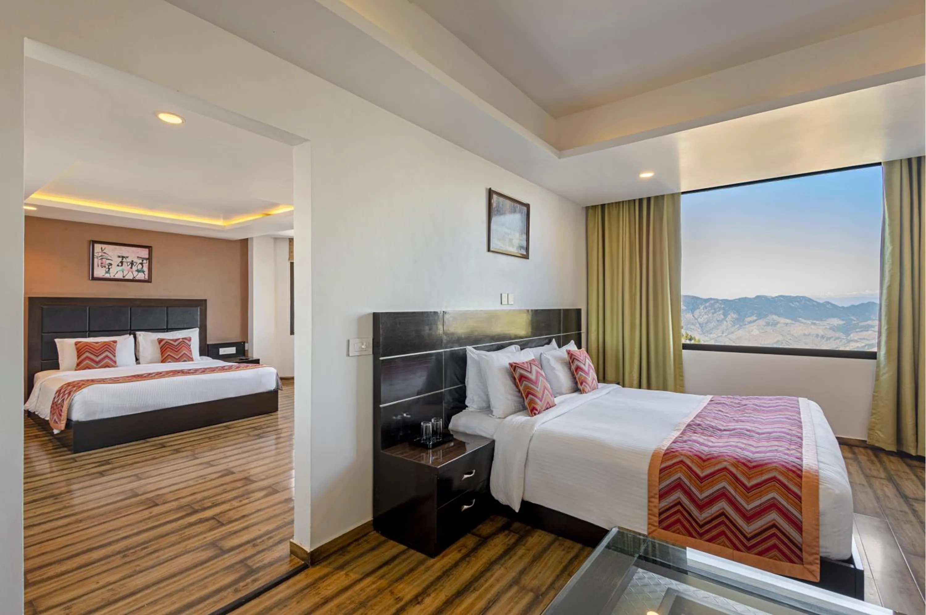 Photo of the whole room, Bed in Sterling Kufri