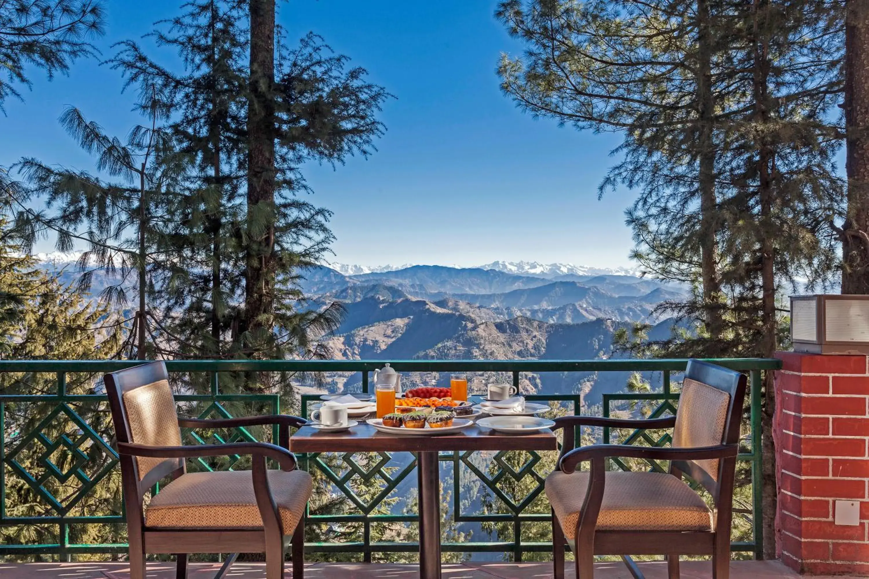 Restaurant/places to eat in Sterling Kufri Restaurant/places to eat in Sterling Kufri