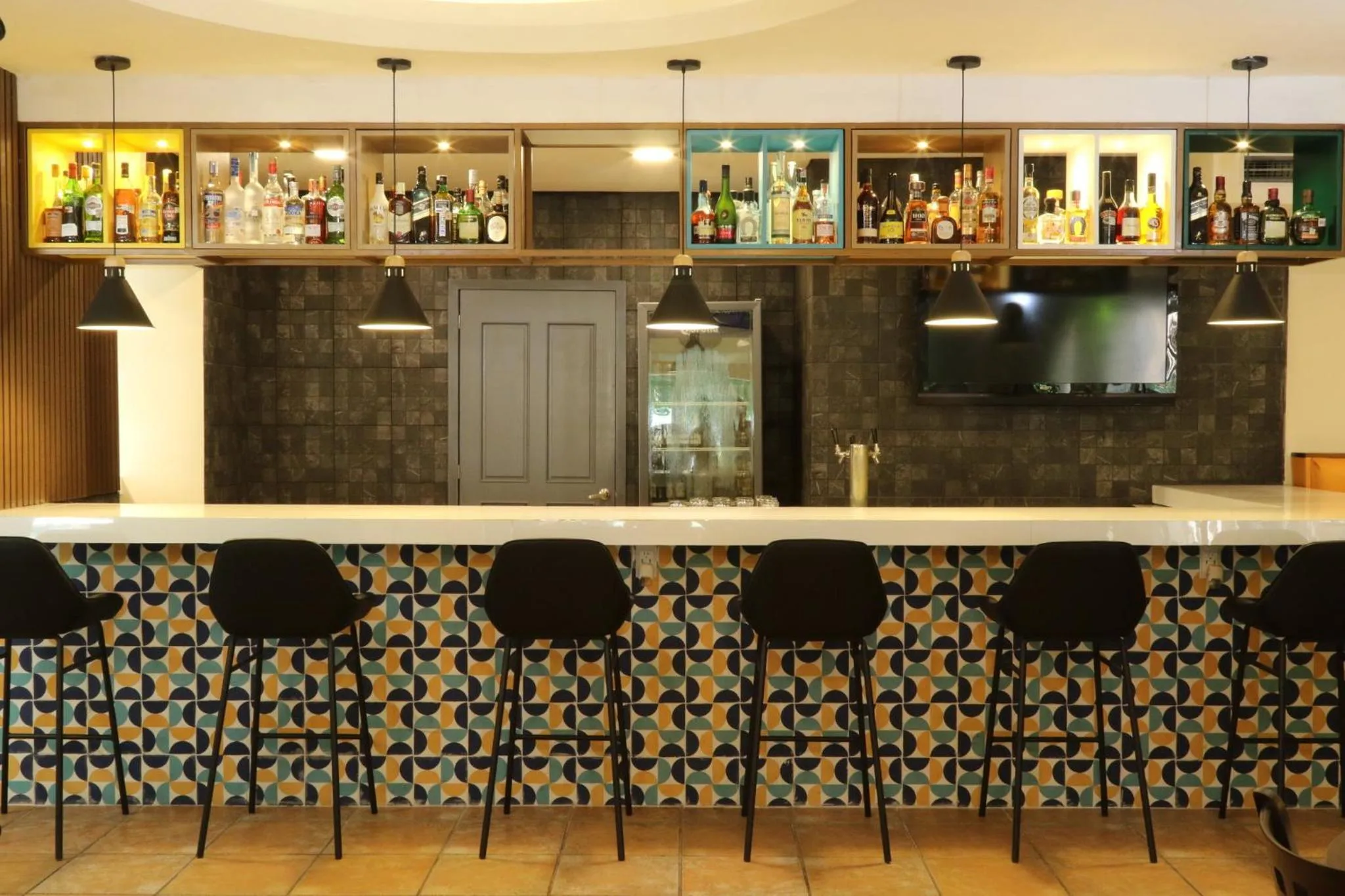 Lounge or bar in Holiday Inn Ciudad Del Carmen by IHG
