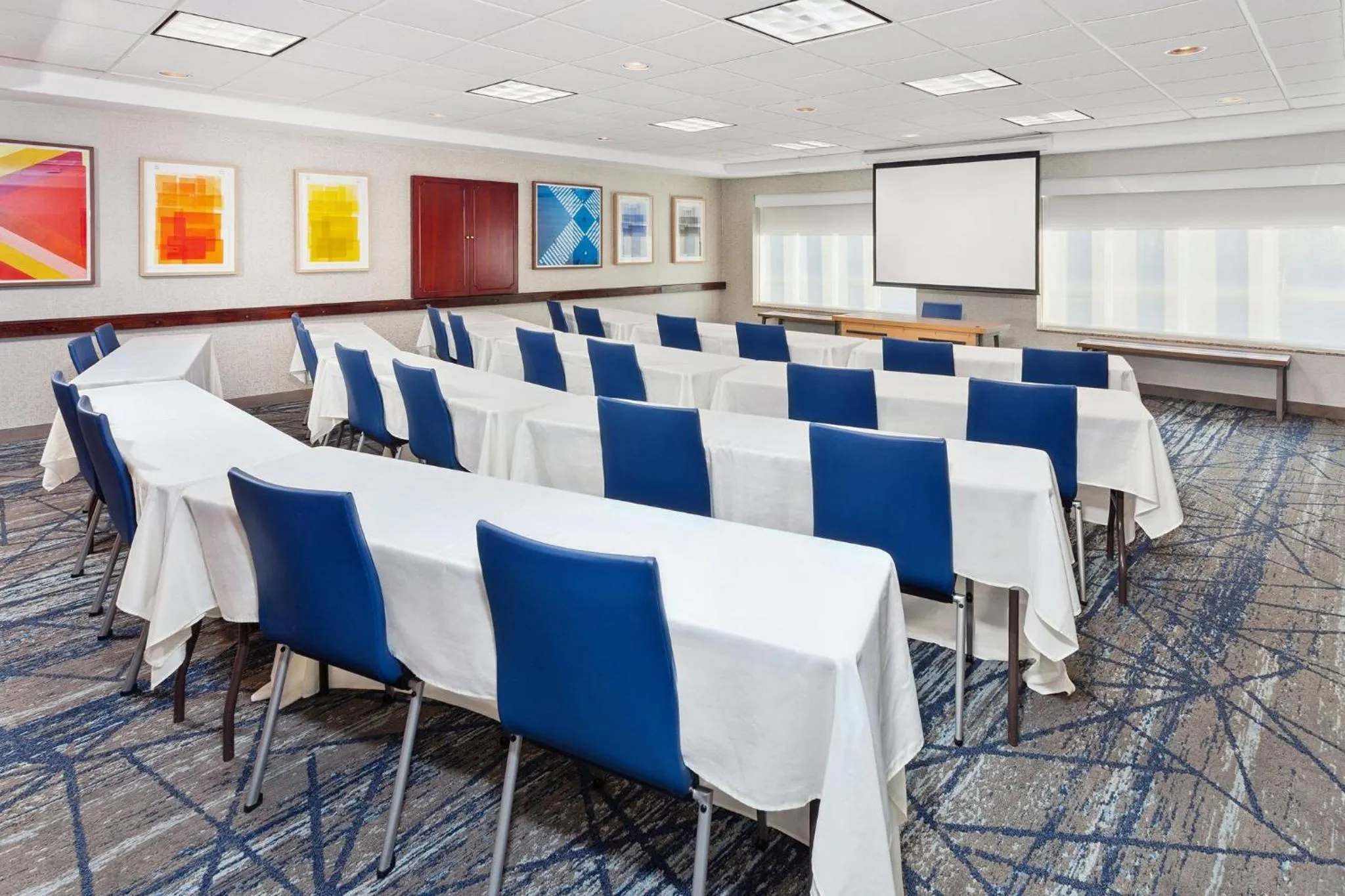 Meeting/conference room in Holiday Inn Express Hotel & Suites Urbana-Champaign-U of I Area by IHG