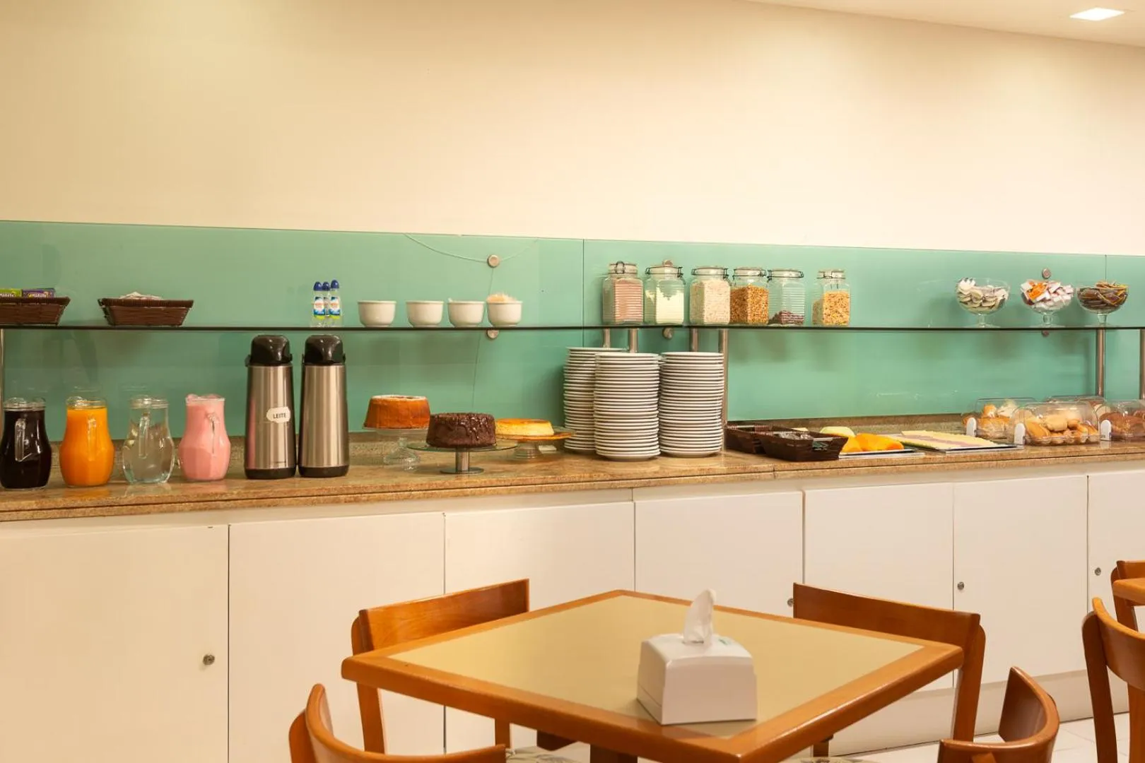 Breakfast in Rede Andrade Navegantes